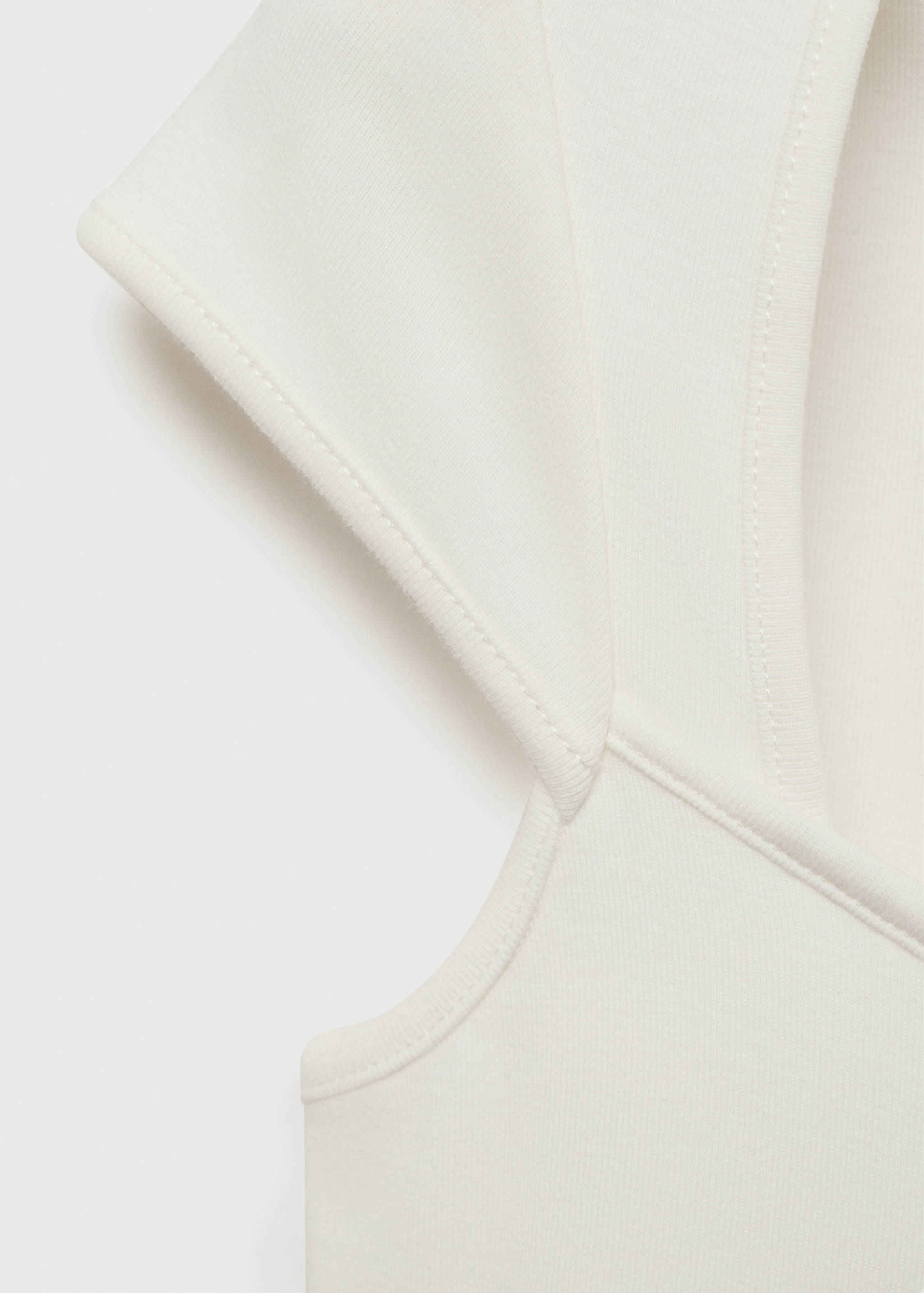 T-shirt en coton décolleté plongeant - Détail de l'article 8