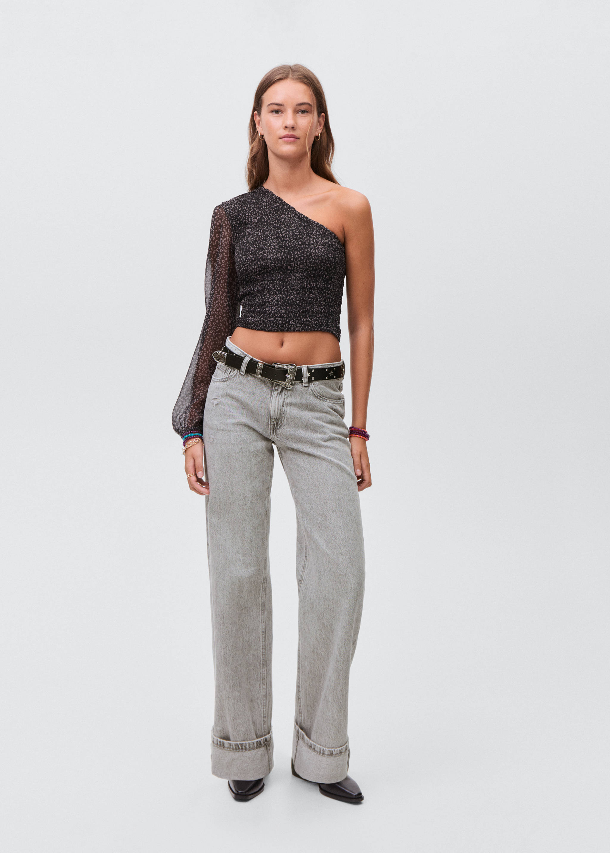 Wideleg-Jeans mit Saum-Umschlag - Allgemeine Ansicht