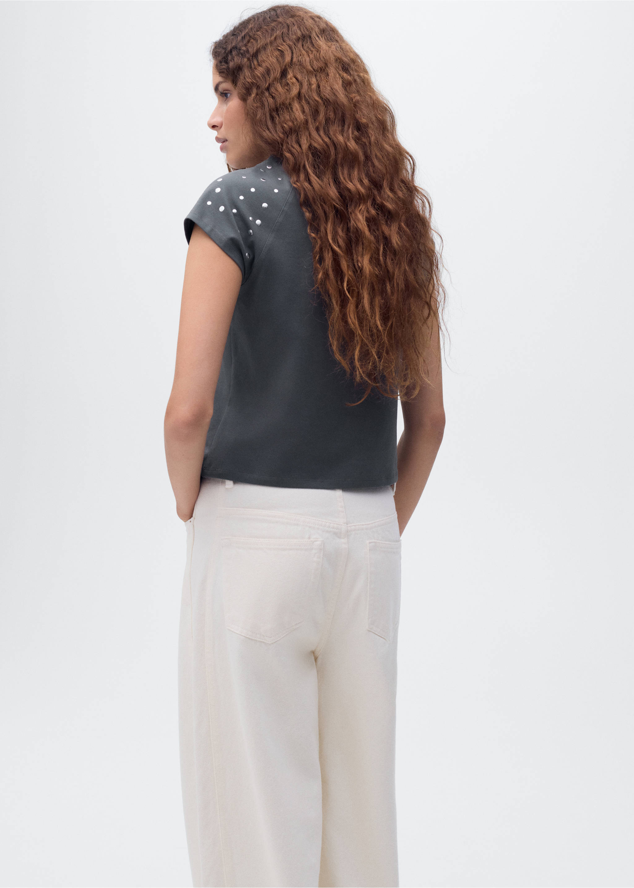 Cotton t-shirt with studs - Reverse of the article, Charcoal. Ref: 17082929-00.