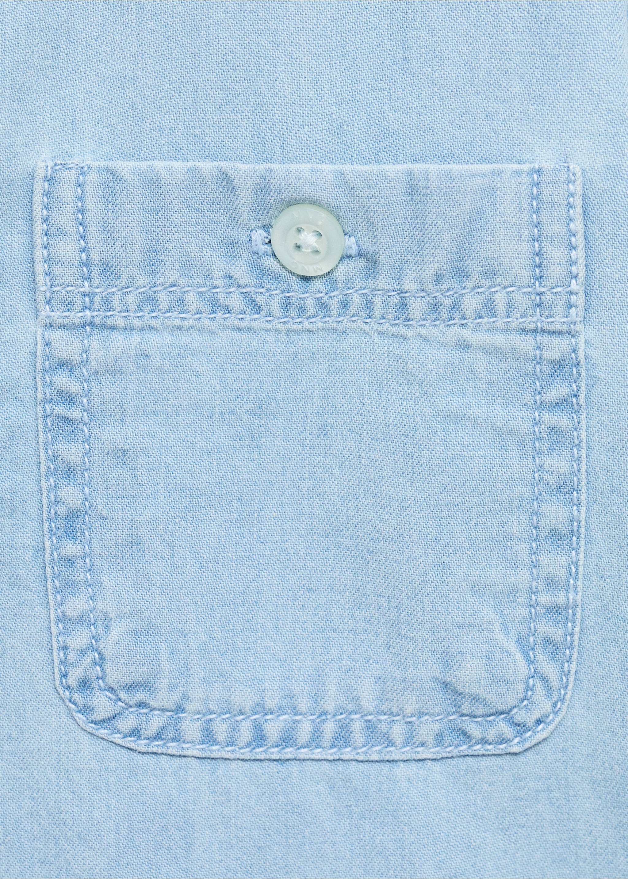 Chemise jean poche - Détail de l'article 0, Bleu clair. Ref: 17083275-00.