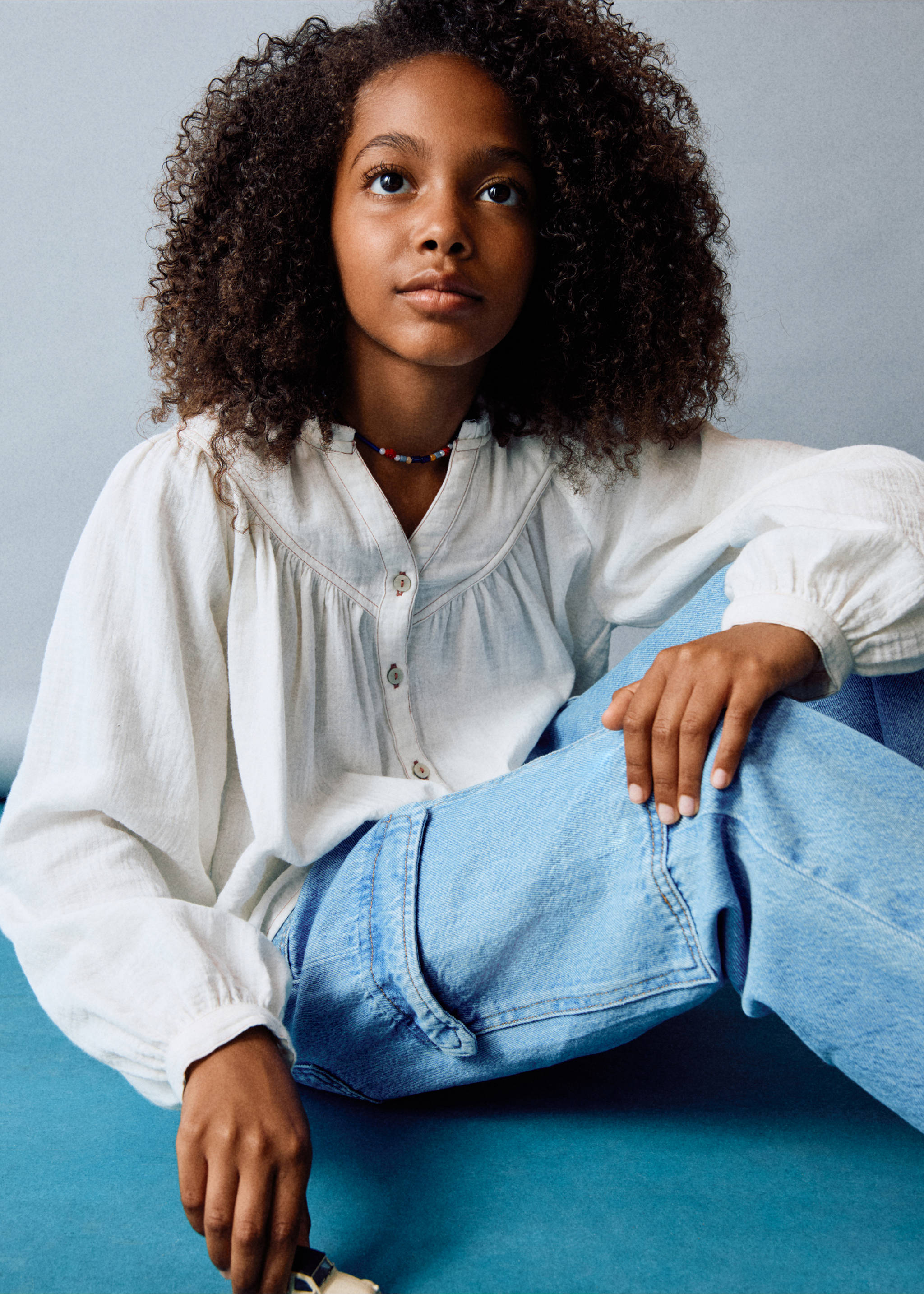 Puffed sleeves shirt - Details of the article 5, Ecru. Ref: 17083282-00.