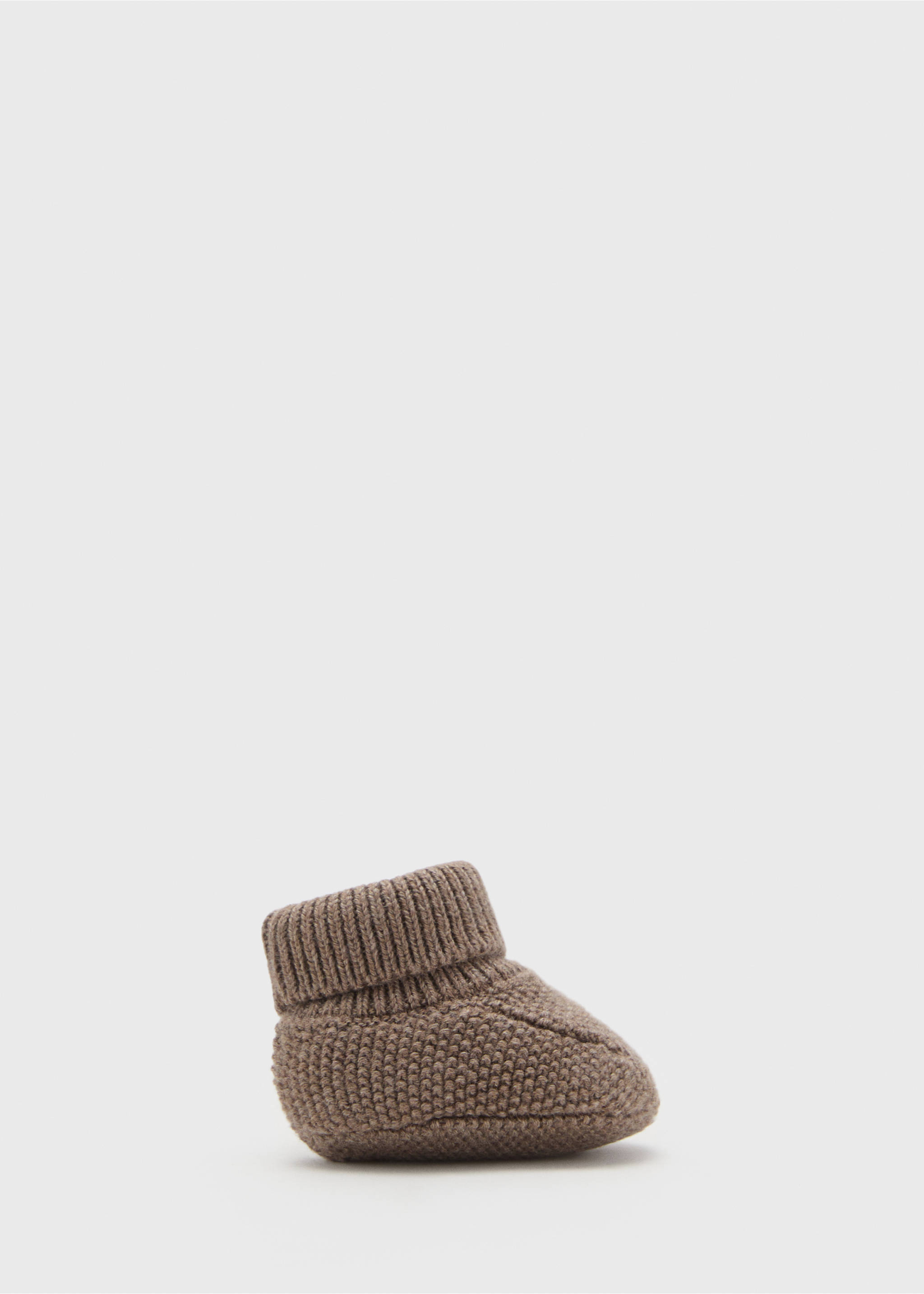 Knit bootees - Article without model, Medium Brown. Ref: 17083305-00.