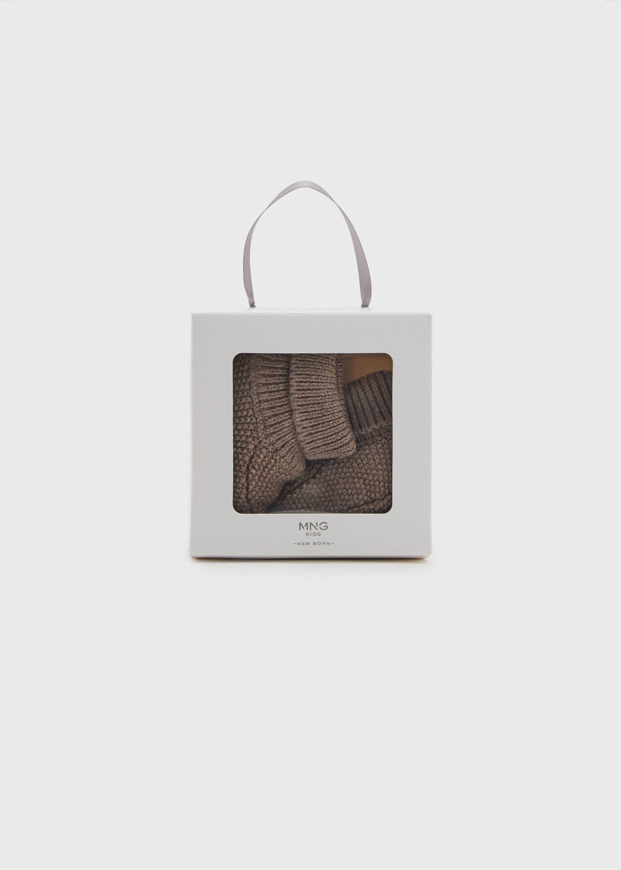 Knit bootees - Details of the article 0, Medium Brown. Ref: 17083305-00.