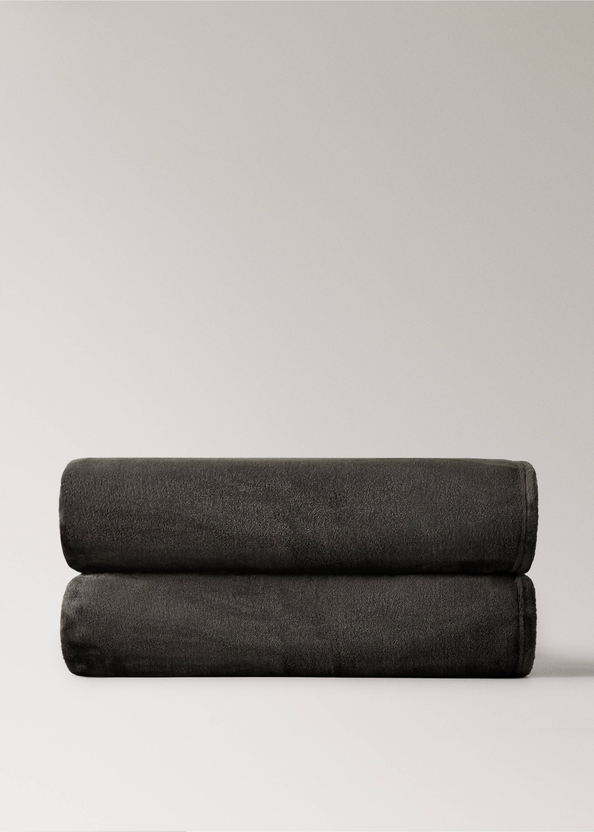 Small soft fleece blanket - Article without model, Brown. Ref: 17083307-00.