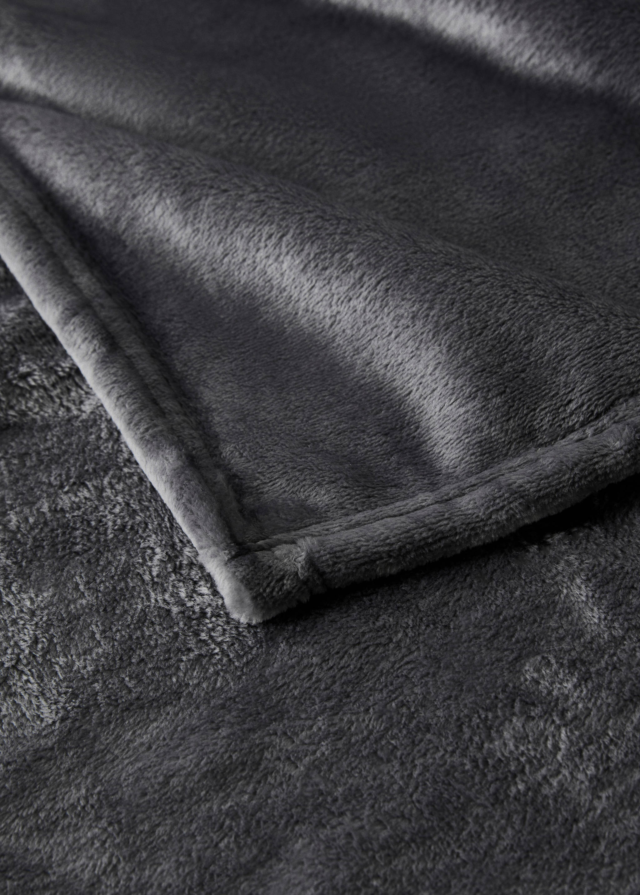 Small soft fleece blanket - Details of the article 1