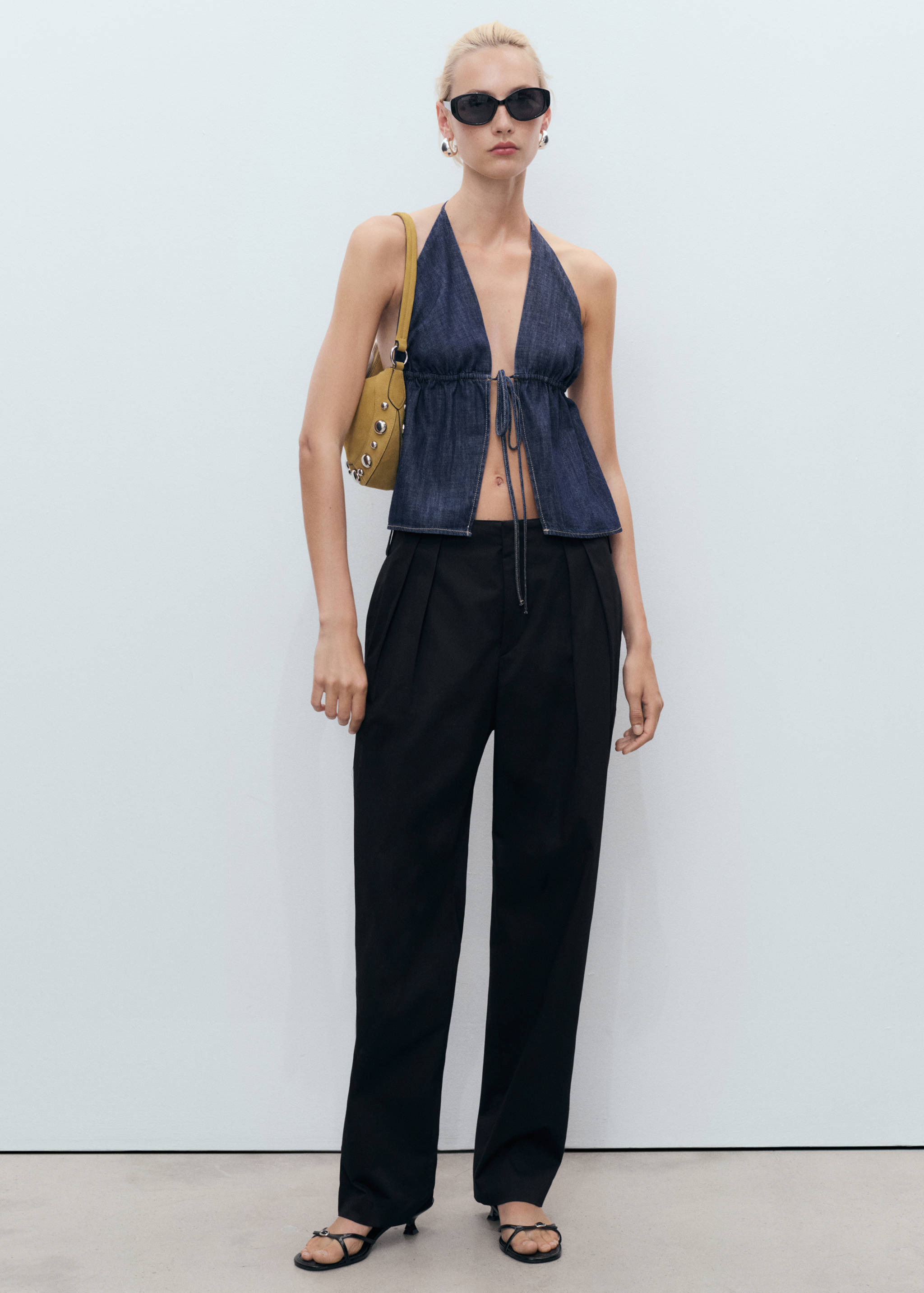 Buttons cotton trousers - General plane