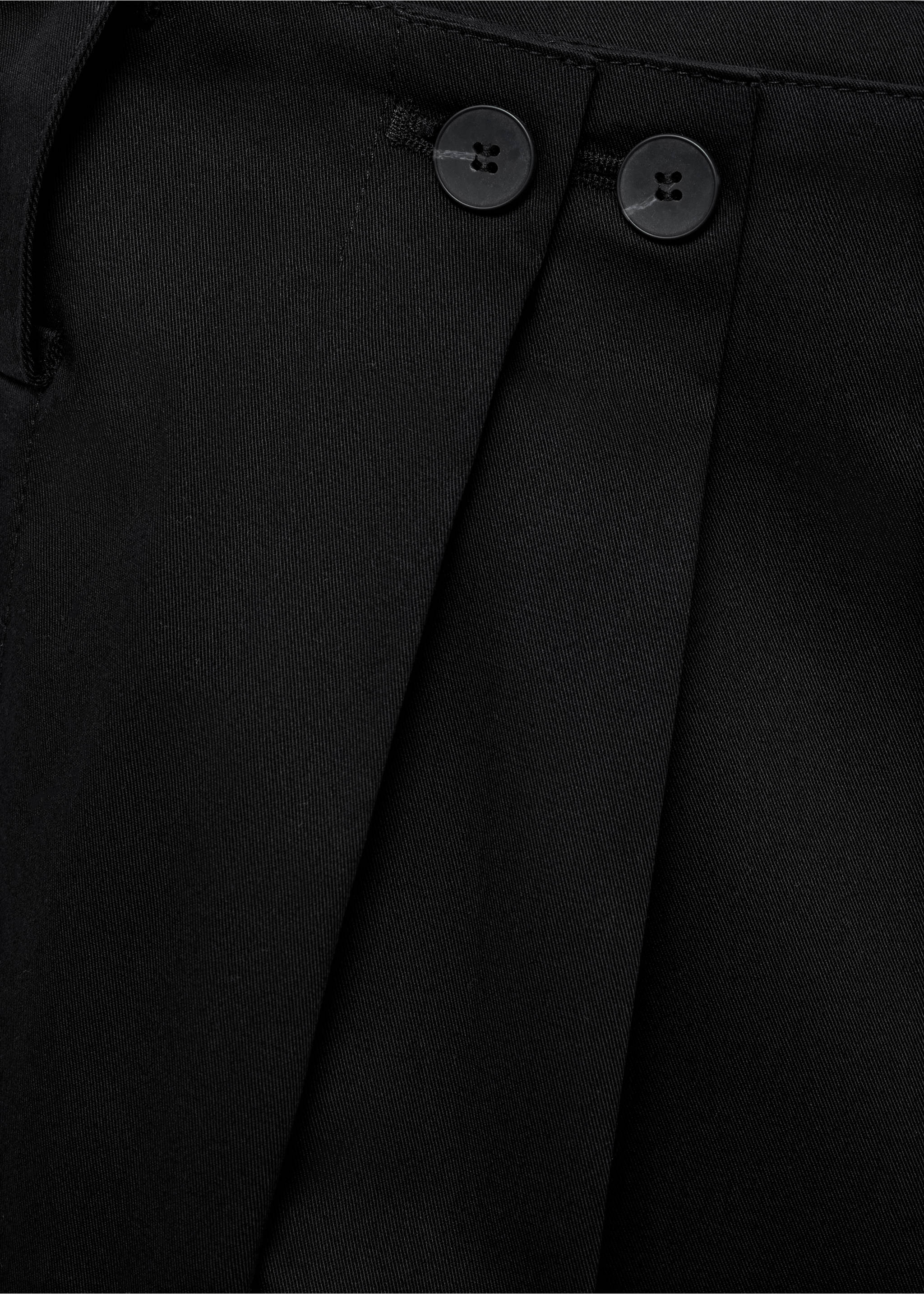 Buttons cotton trousers - Details of the article 8, Black. Ref: 17083331-00.