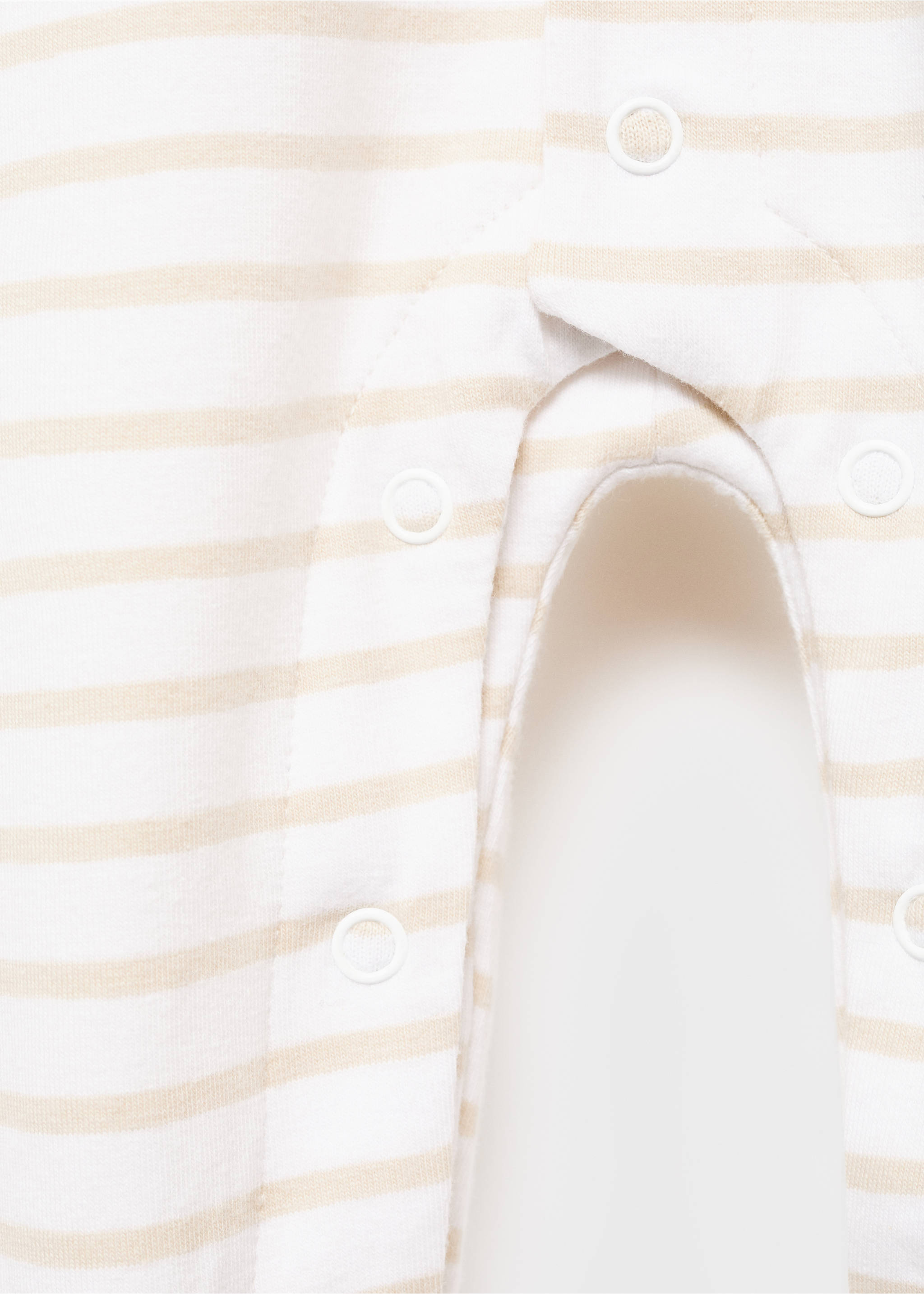 Pruhovaný pyžamový overal - Detail zboží 8, Písková. Ref: 17083792-00.