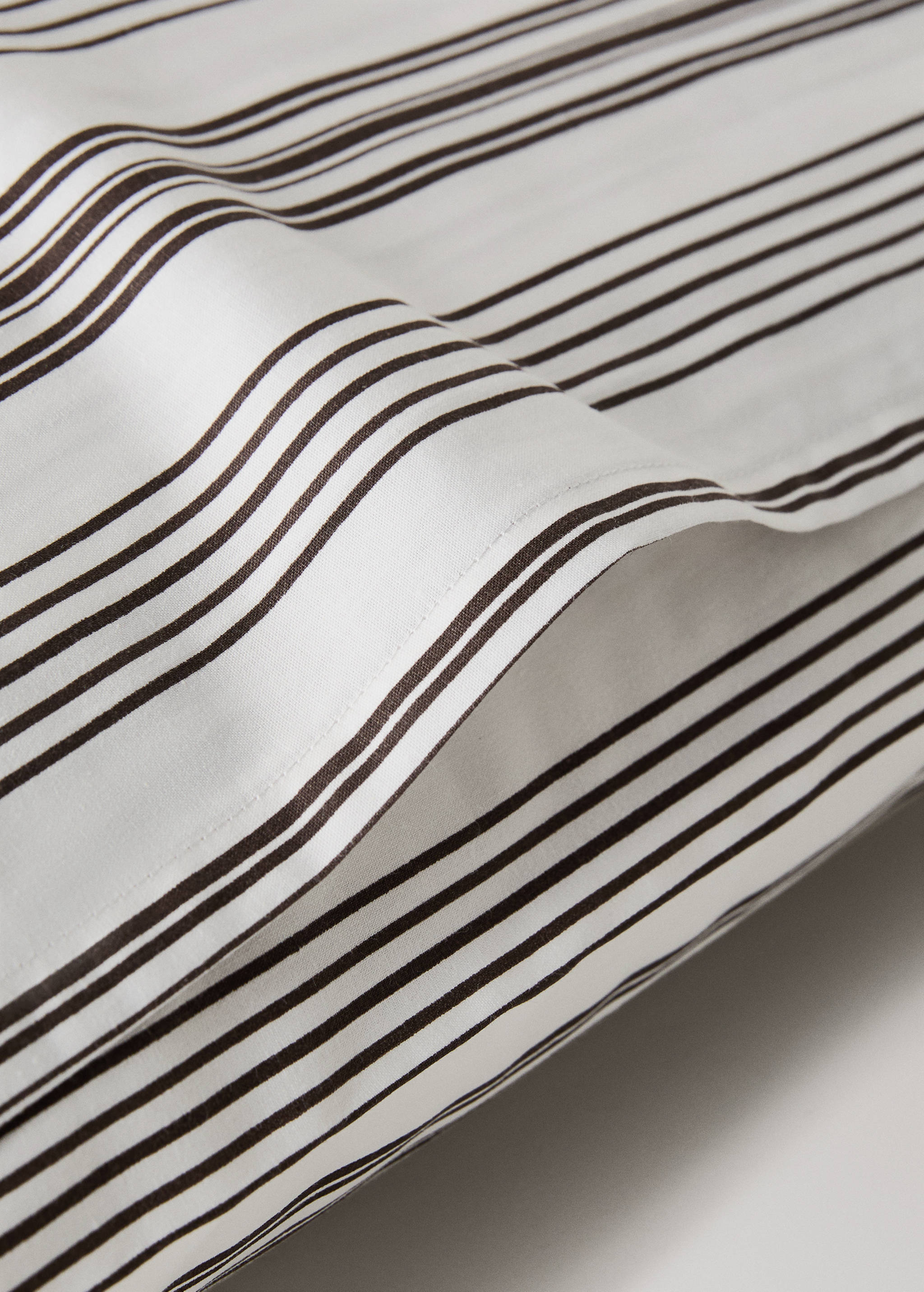 Strips cotton pillowcase 50X75cm - Details of the article 2