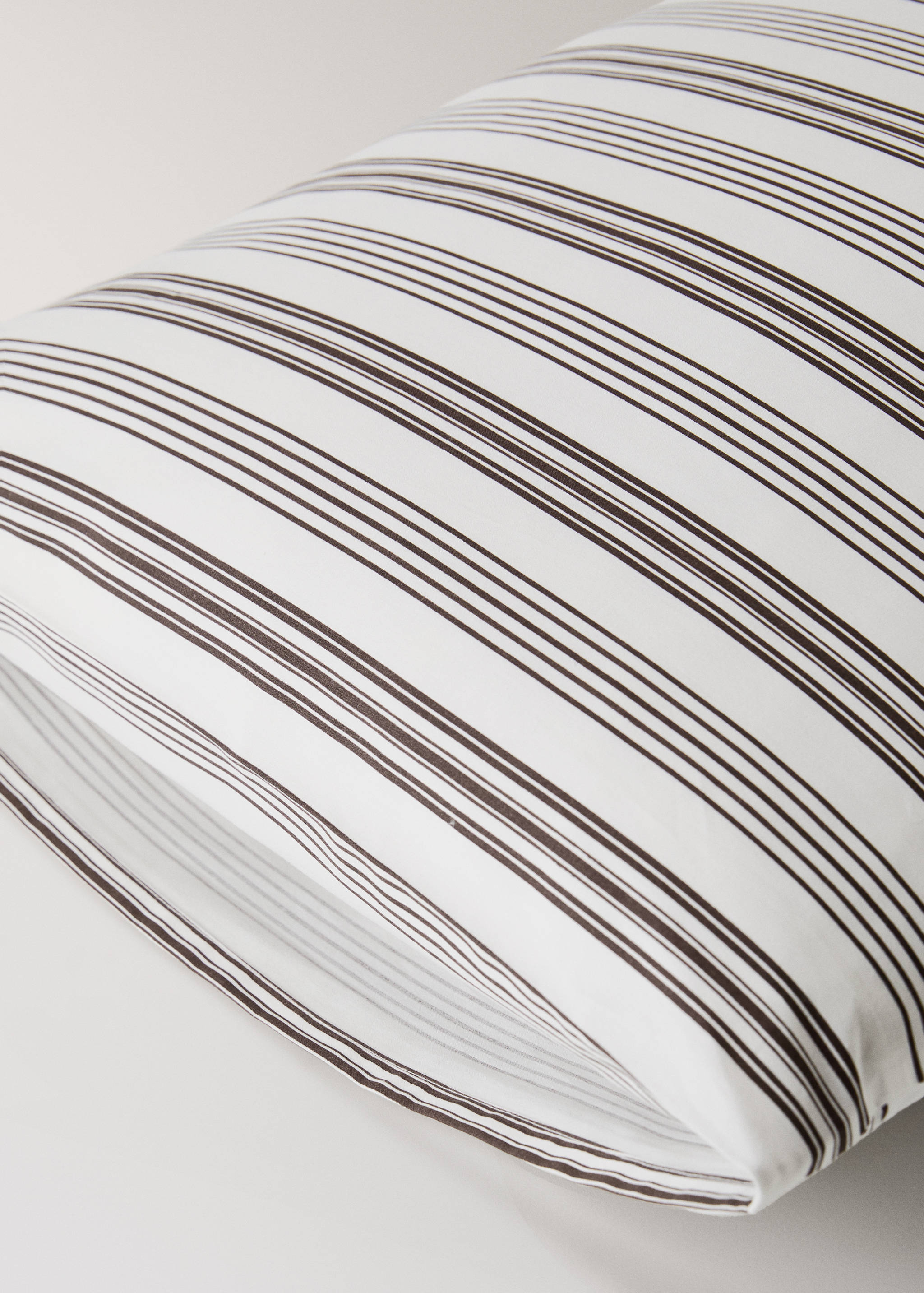 Strips cotton pillowcase 50X75cm - Details of the article 3