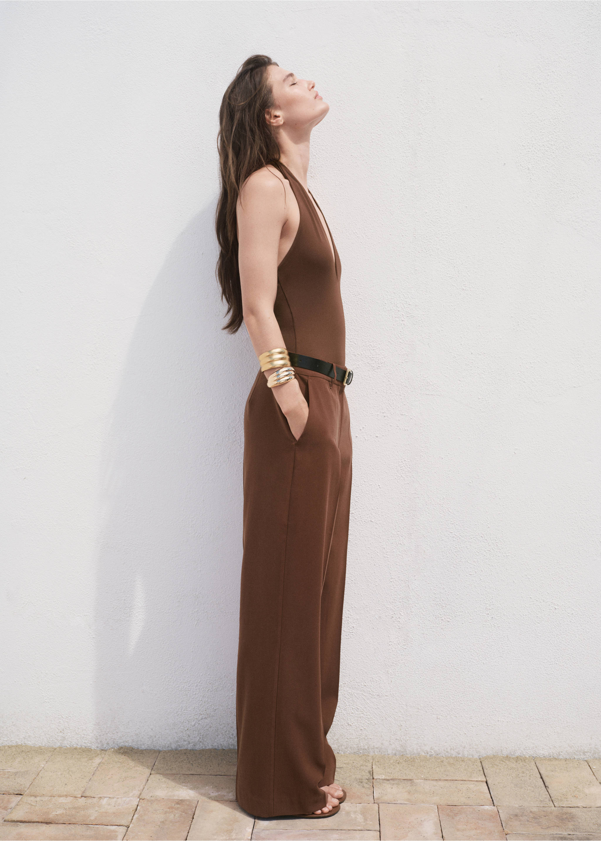 Gerade Hose mit mittlerem Bund - Allgemeine Ansicht, Braun. Ref: 17084078-00.