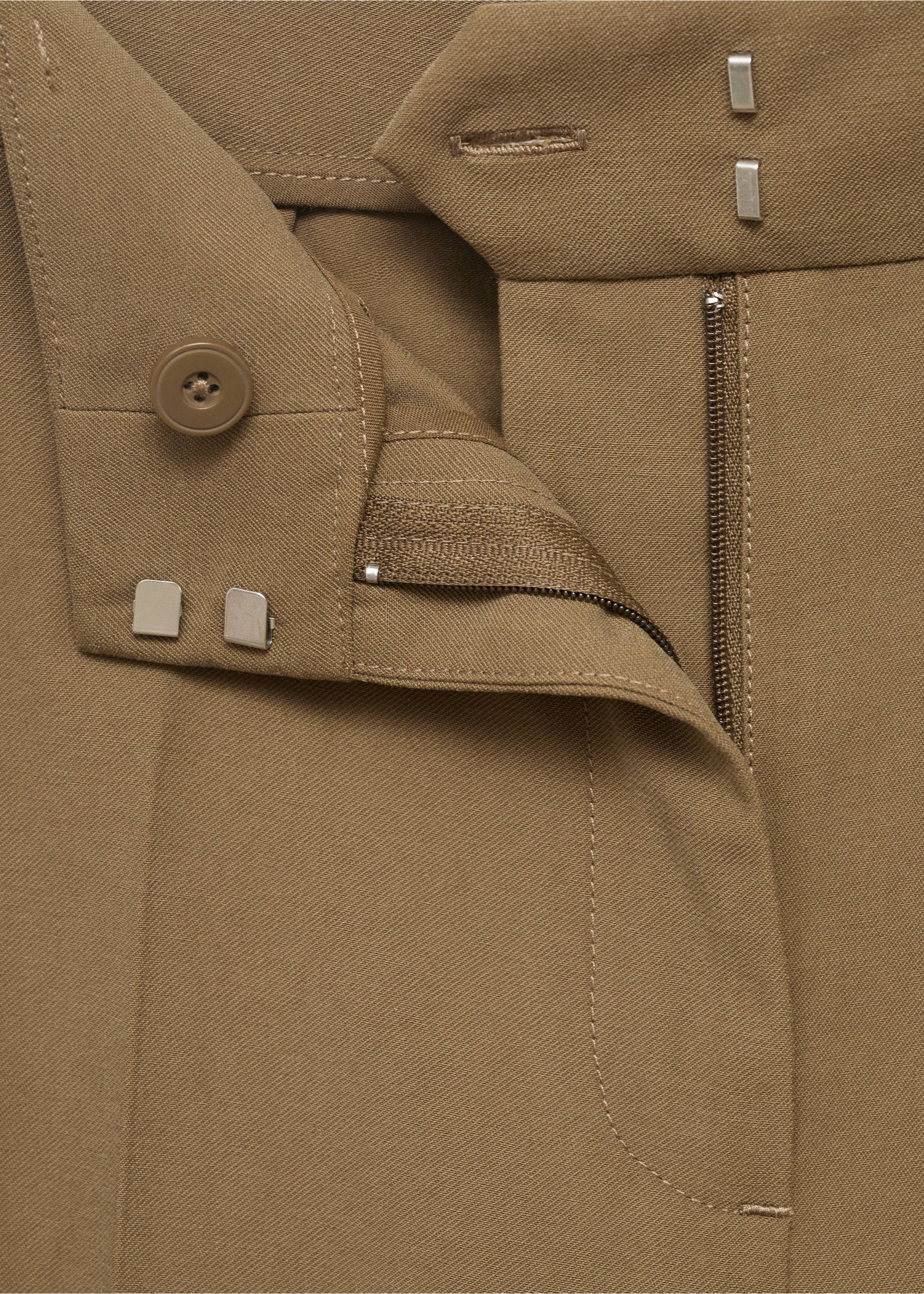Straight mid-rise trousers - Details of the article 8, Khaki. Ref: 17084078-00.