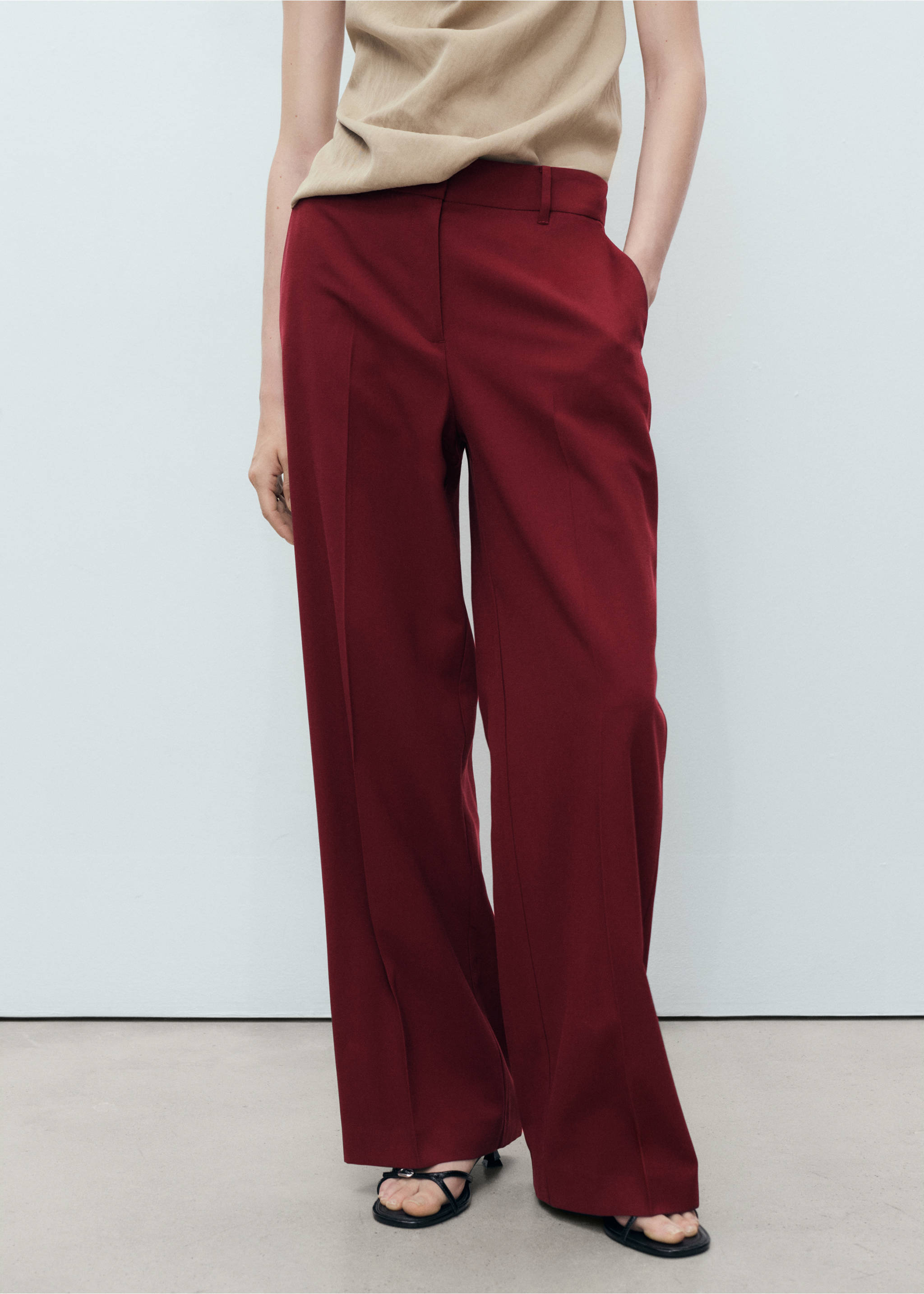 Pantalon droit taille normale - Plan moyen, Grenat. Ref: 17084078-00.