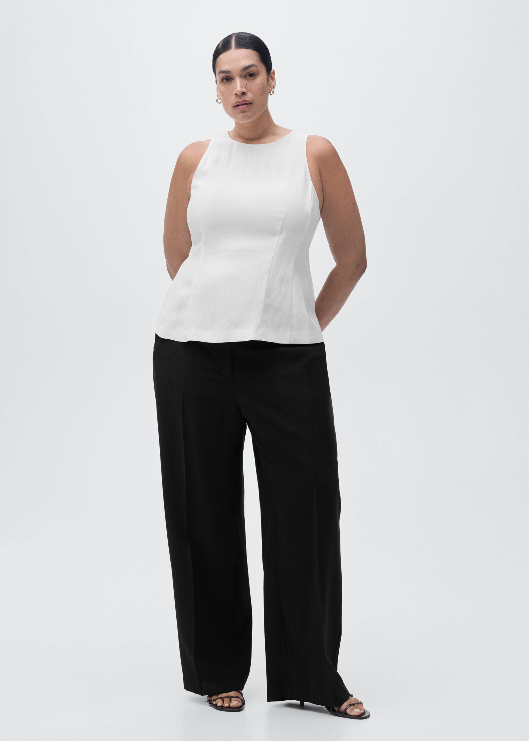 Pantalon droit taille normale - Détail de l'article 3, Noir. Ref: 17084078-00.