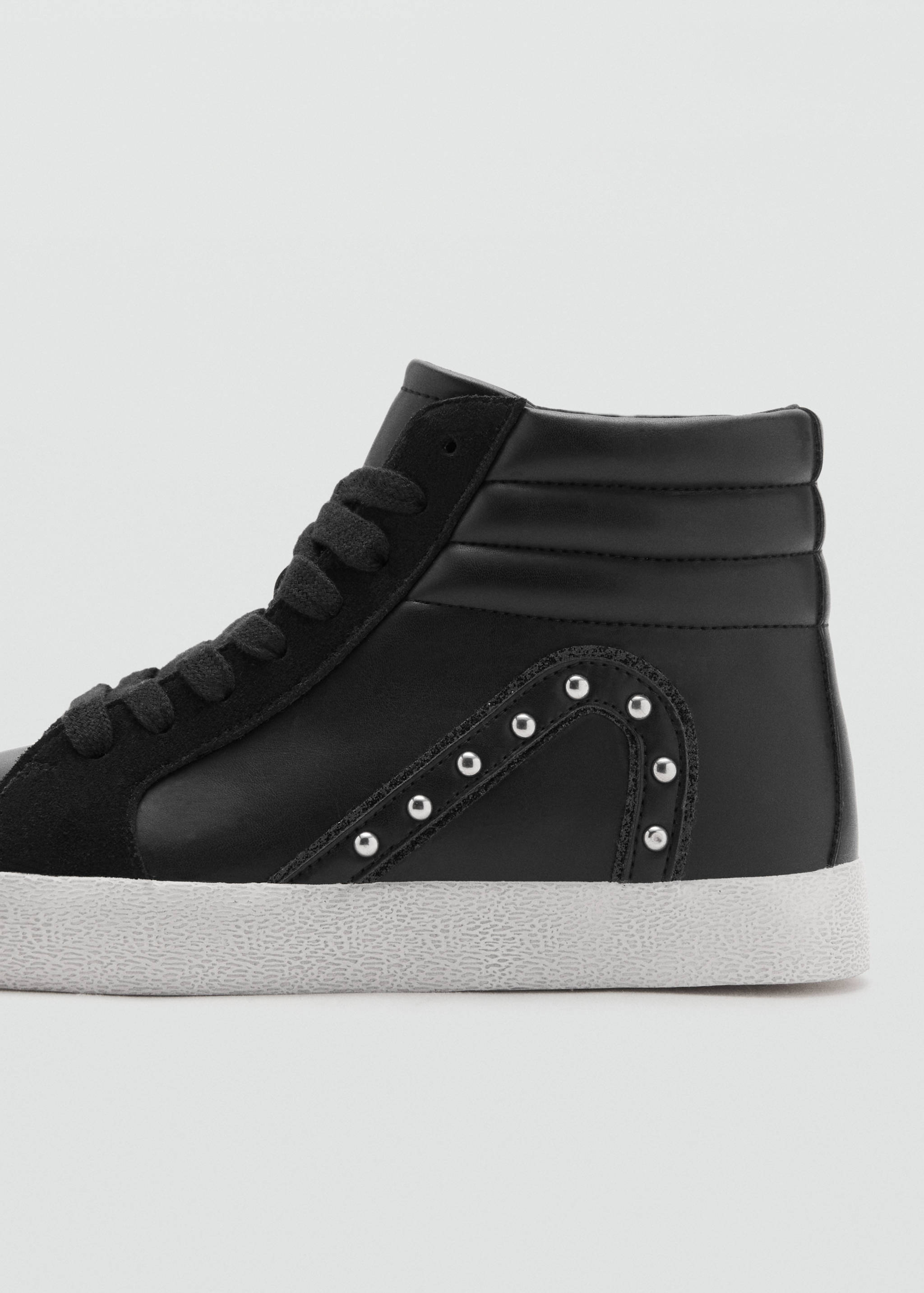 Bota deportiva tachas - Detalle del artículo 1