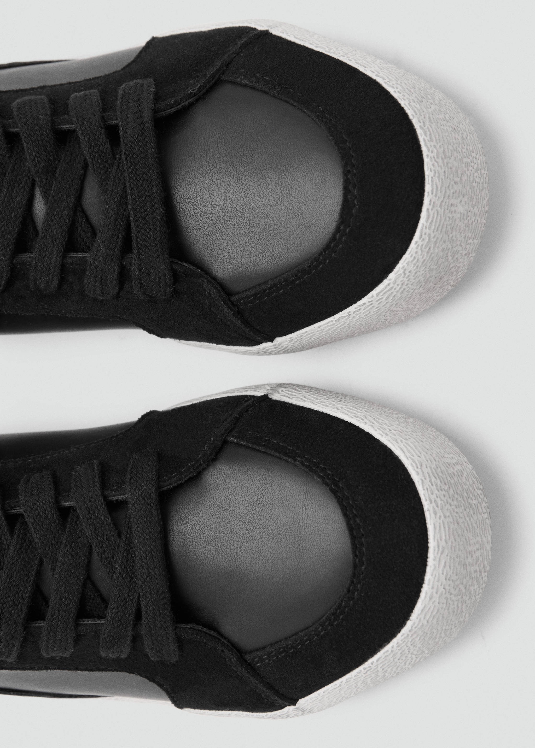 Bota deportiva tachas - Detalle del artículo 2