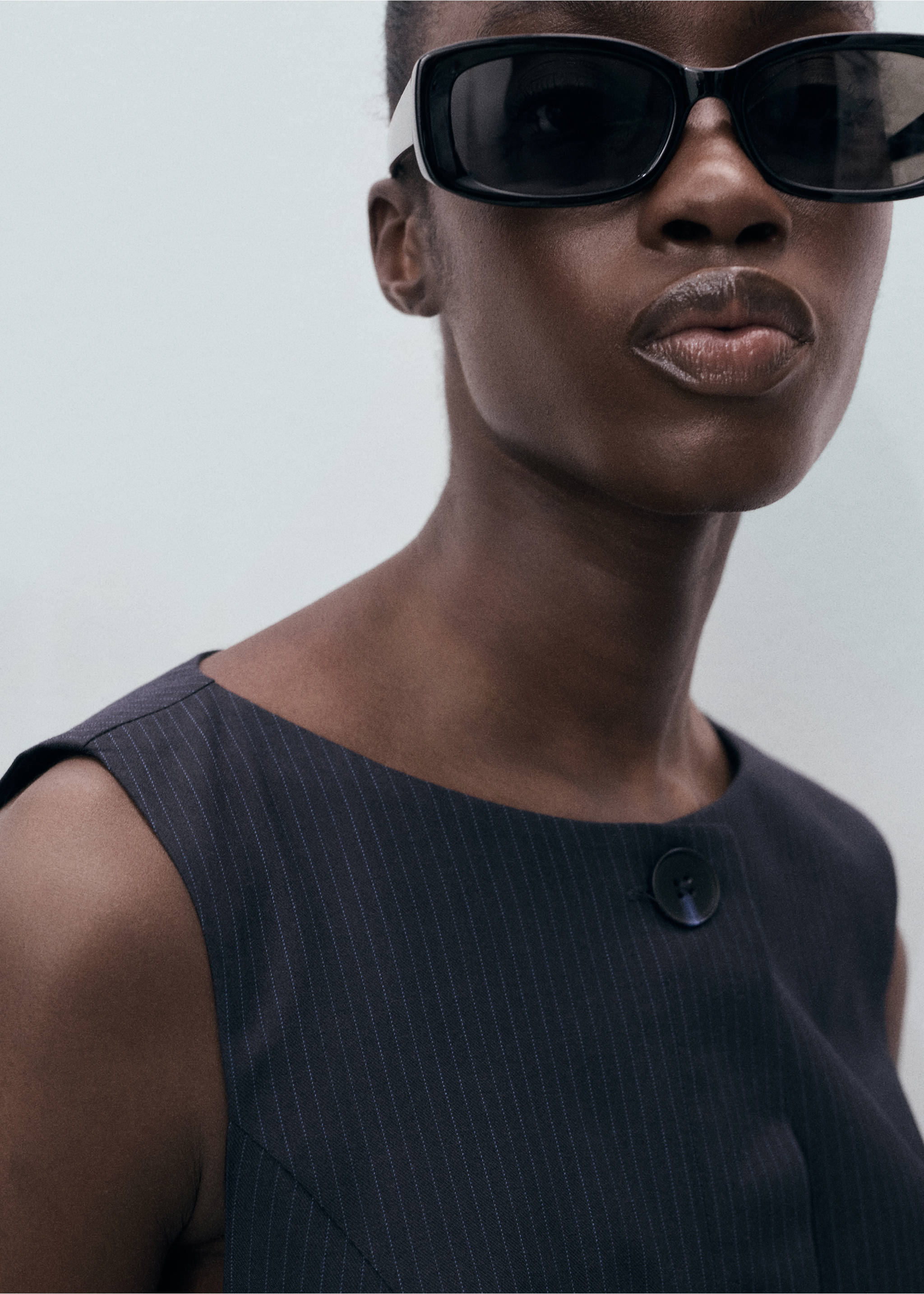 Pinstripe dress with hidden buttons - Details of the article 1, Navy. Ref: 17084089-00.