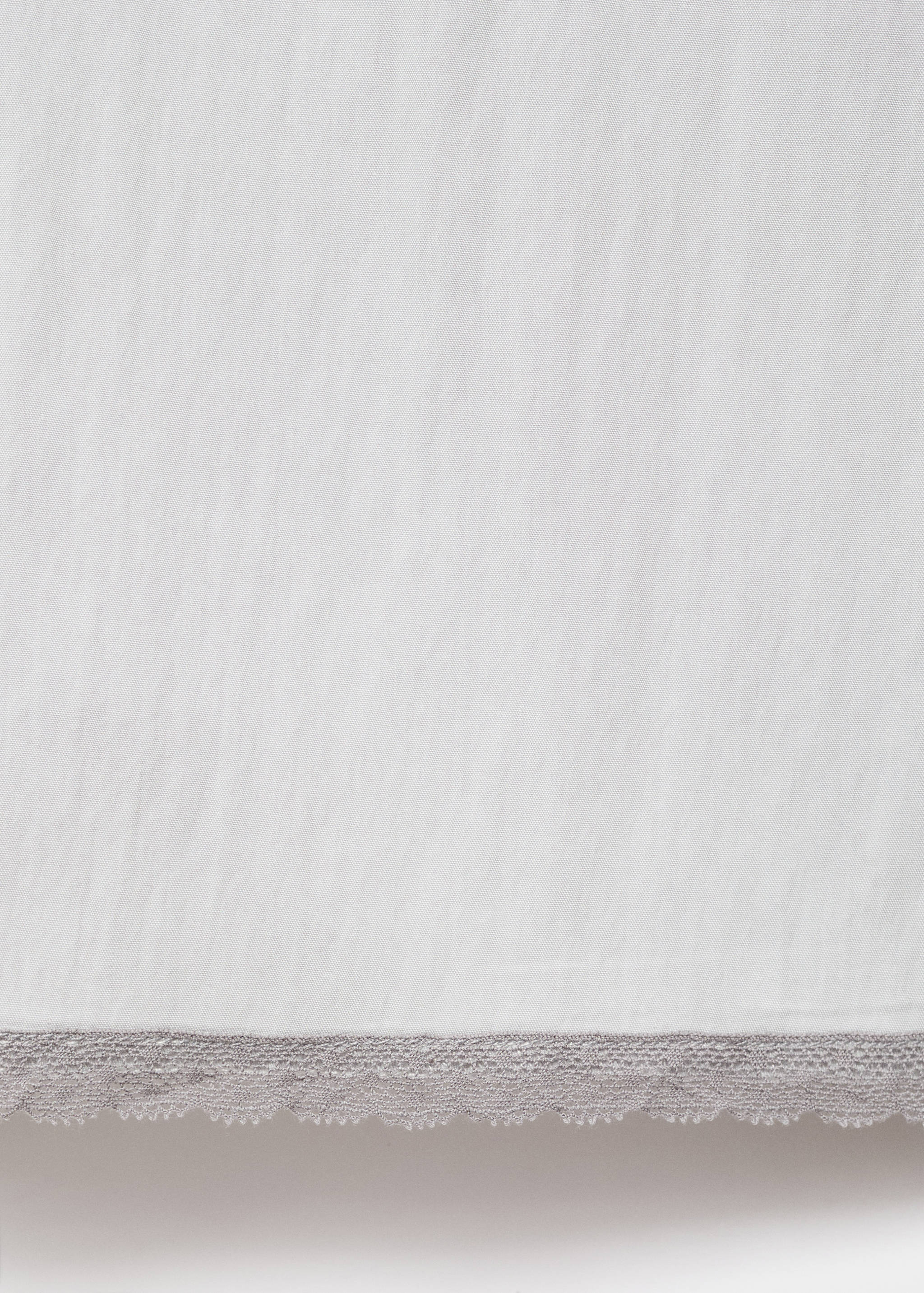 Nattkjole med stropper og blondekant - Artikkeldetalj 0