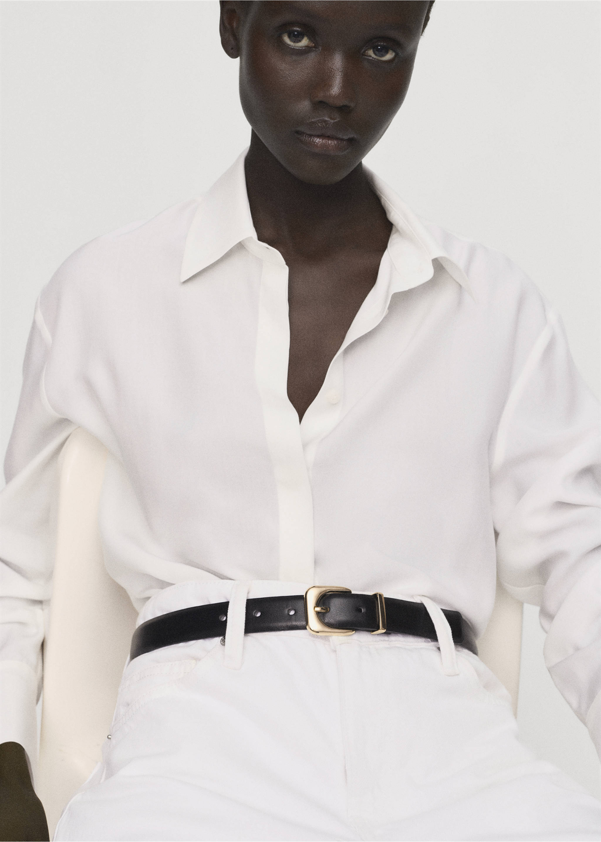 Lyocell shirt with hidden buttons - Details of the article 3, Off White. Ref: 17084140-00.