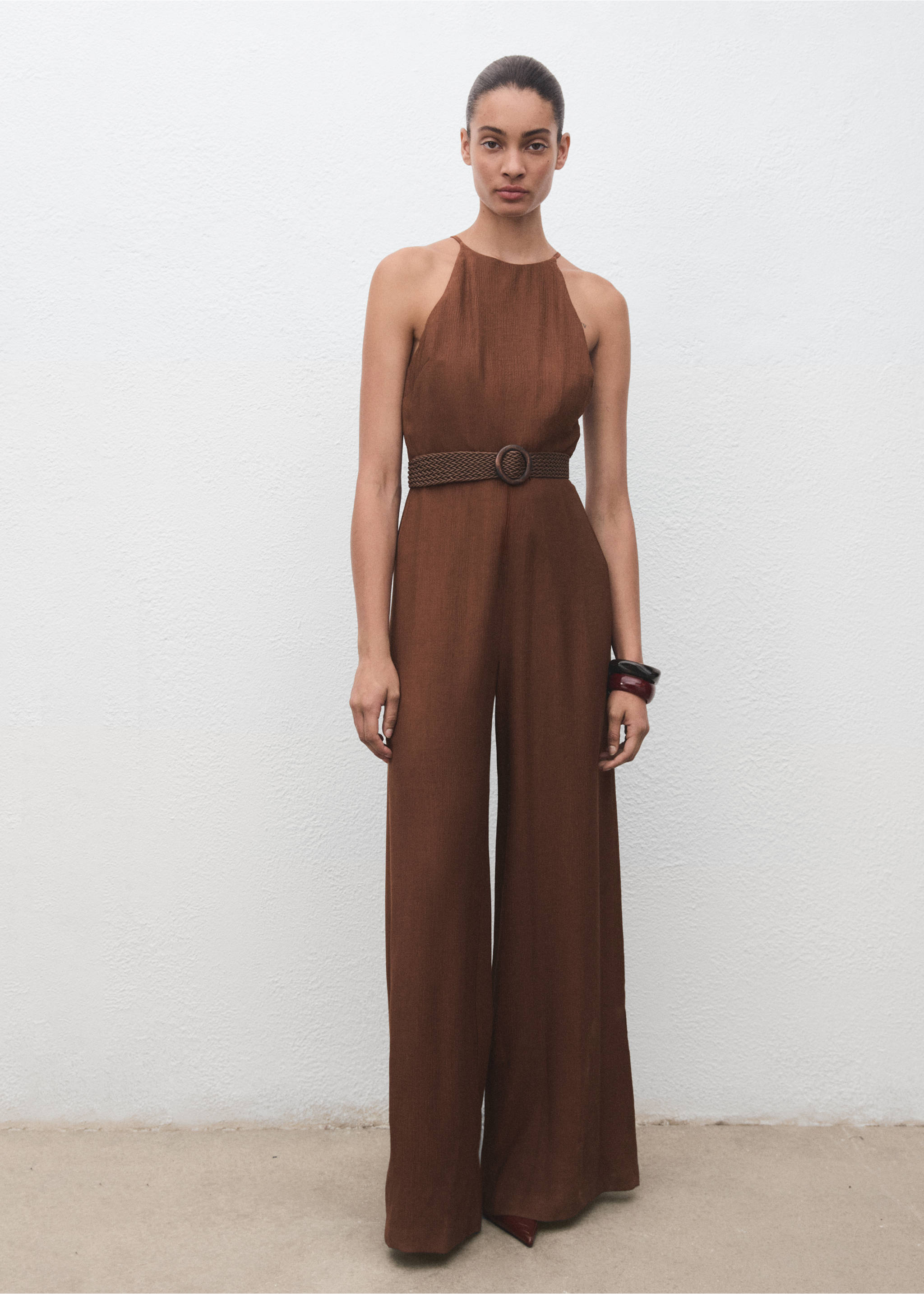 Pleated jumpsuit with belt - General plane, Brown. Ref: 17084448-00.