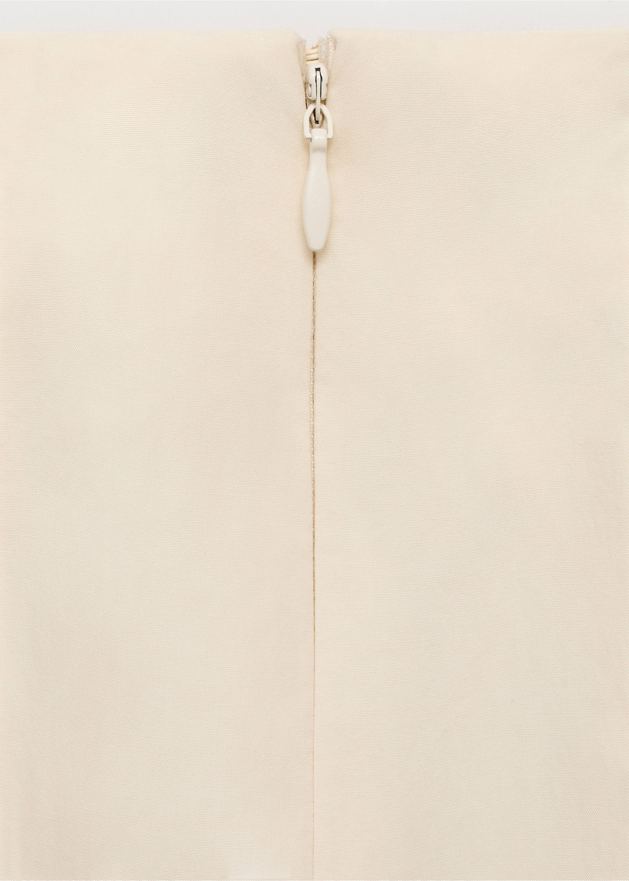 Pleated midi-skirt - Details of the article 0, Ivory White. Ref: 17084780-00.