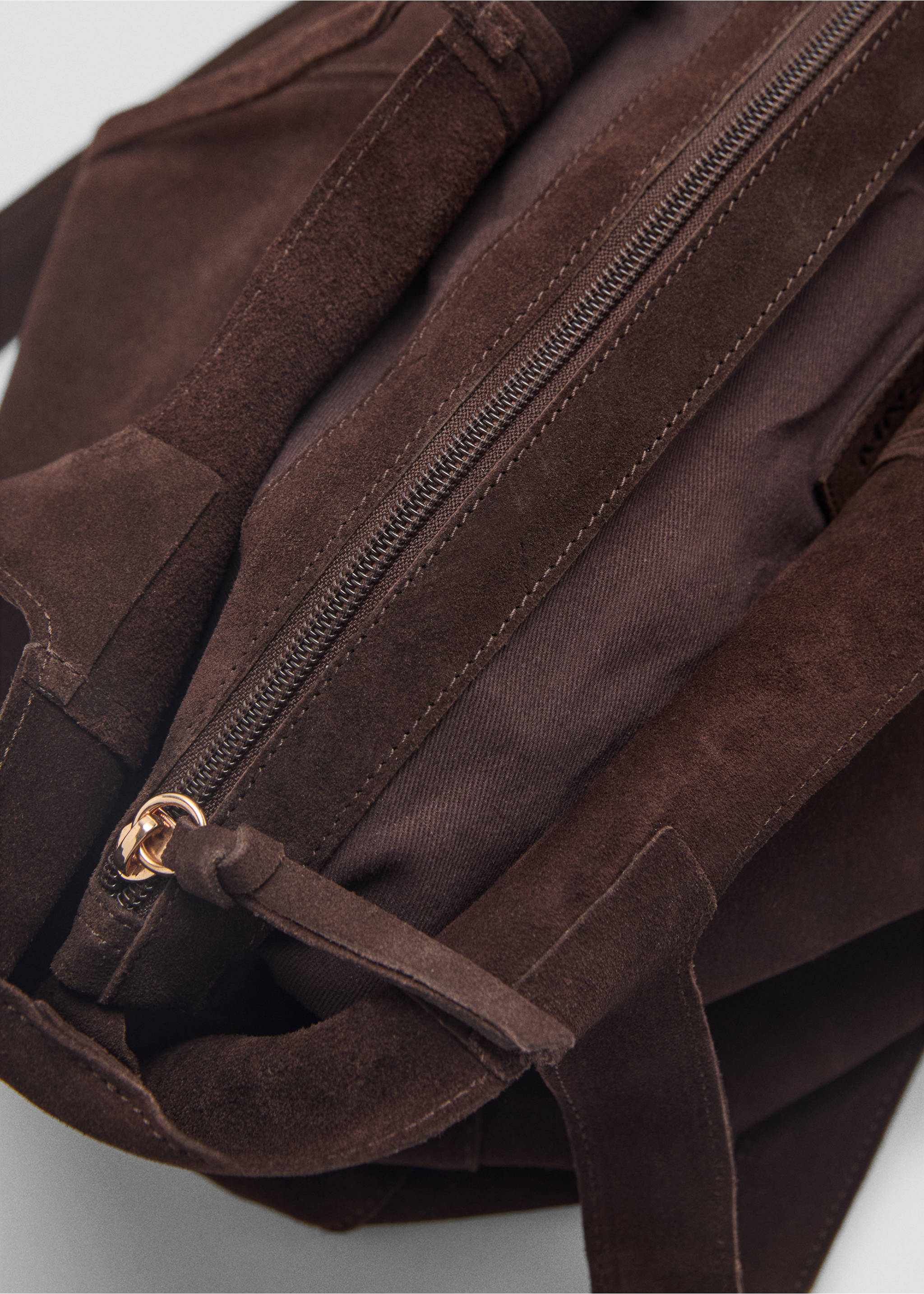 Suede shopper bag - Details of the article 2, Chocolate. Ref: 17084783-00.