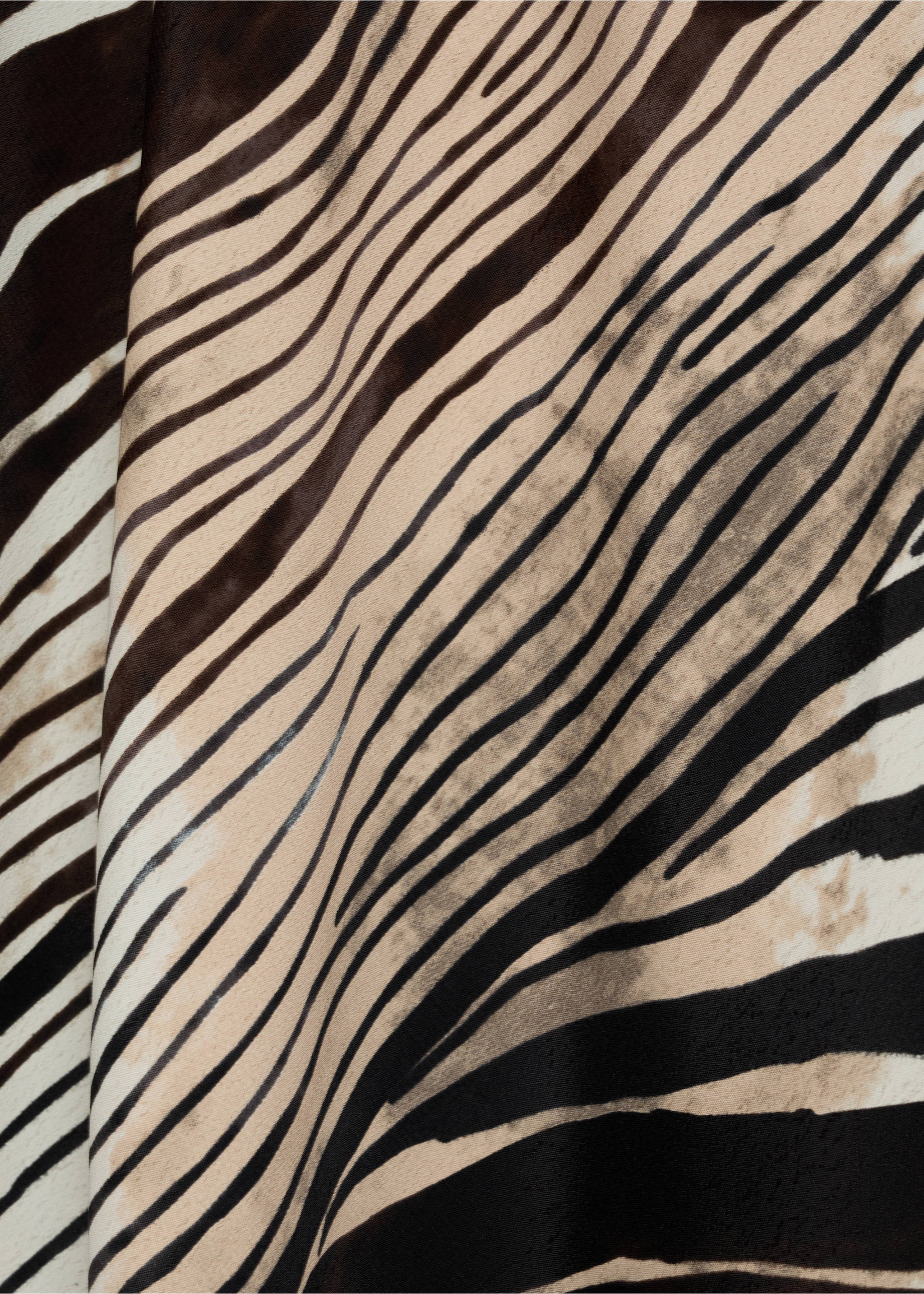 Zebra print blouse - Details of the article 0, Black. Ref: 17084786-00.