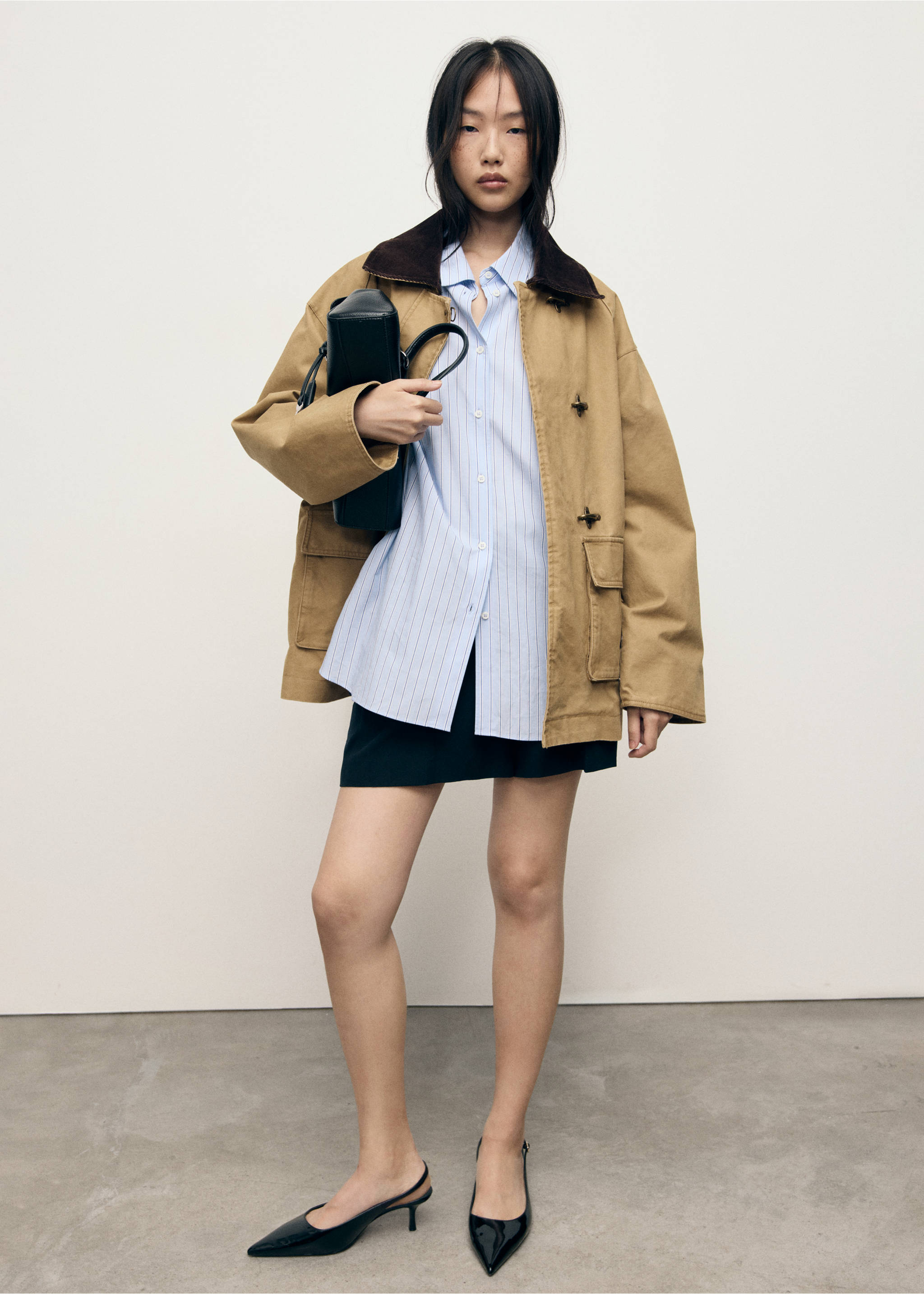 Oversized parka with contrasting collar - General plane, Medium Brown. Ref: 17085139-00.