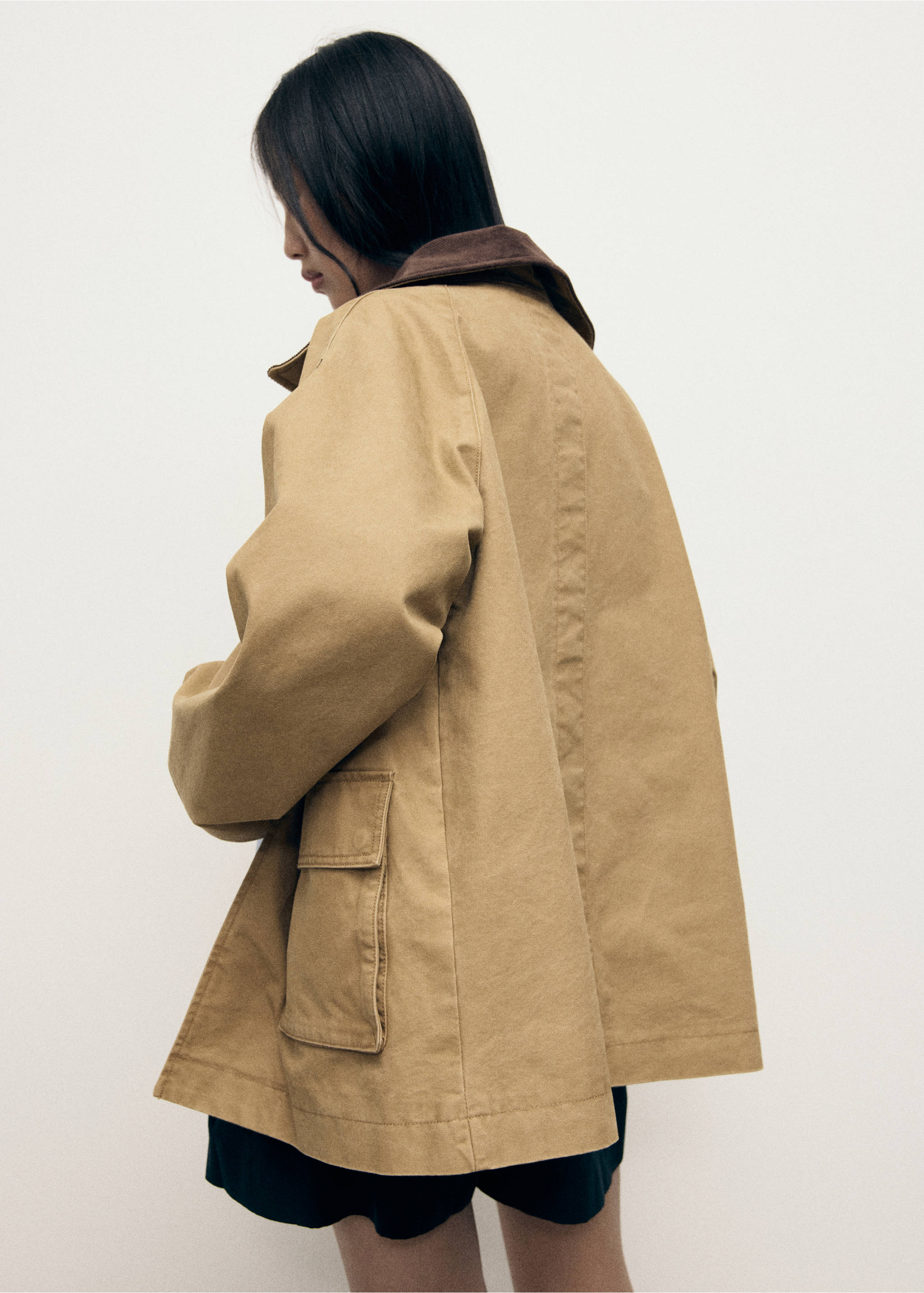 Oversized parka with contrasting collar - Reverse of the article, Medium Brown. Ref: 17085139-00.