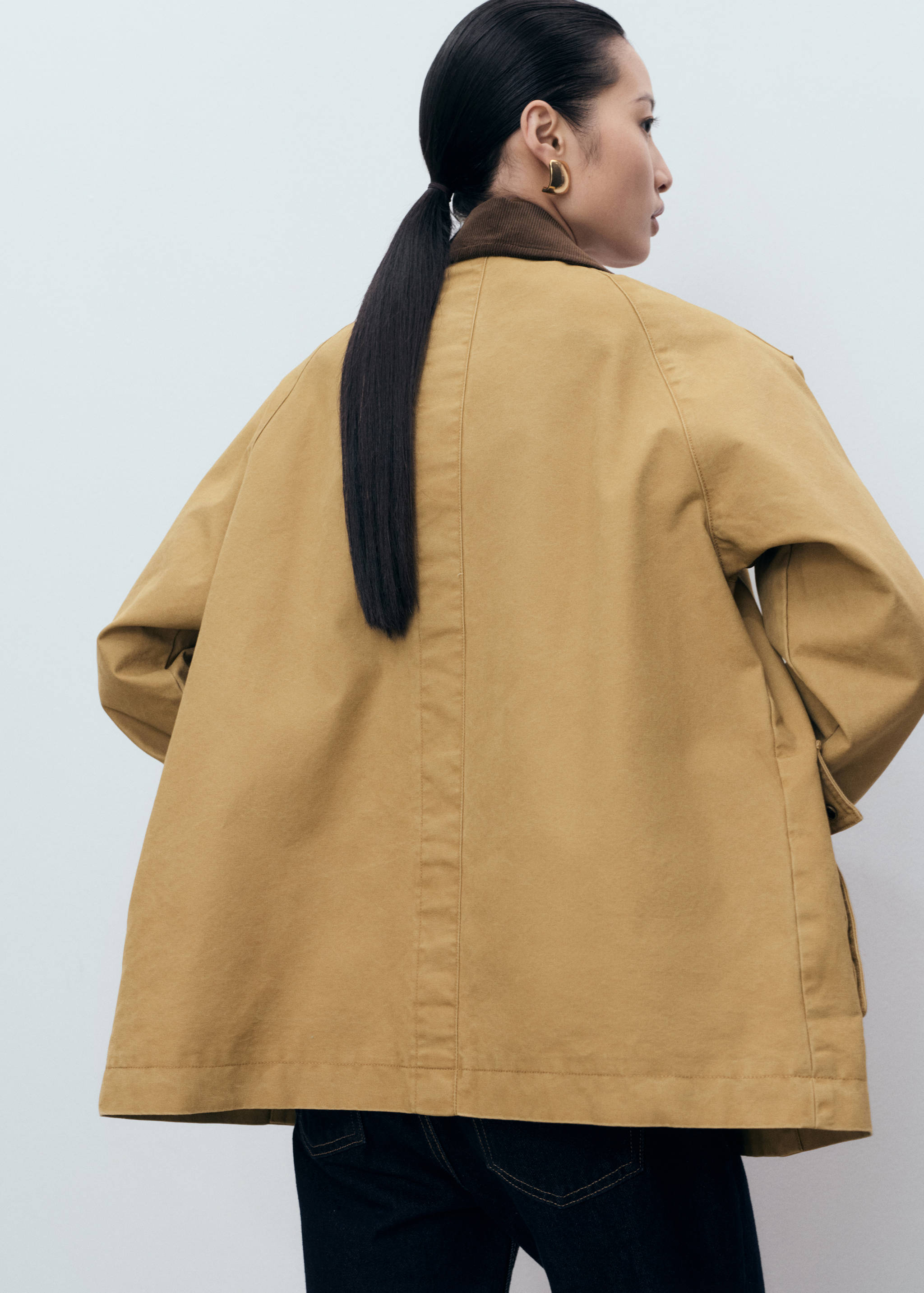 Oversized parka with contrasting collar - Panoramic plane