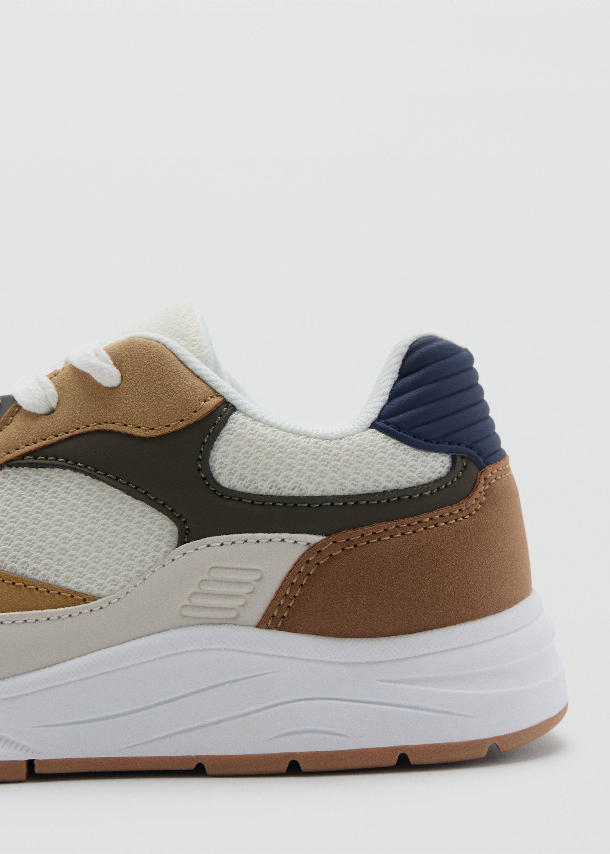 Tennis combinées à lacets - Détail de l'article 1, Beige. Ref: 17085146-00.
