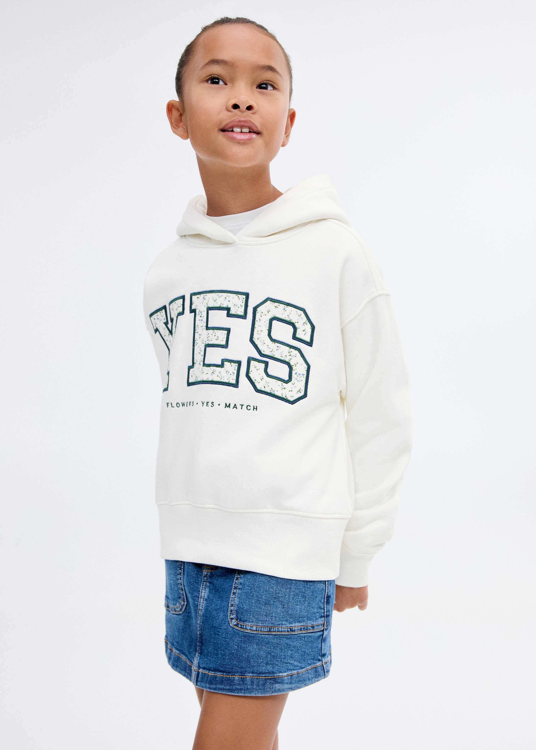 Sudadera bordada estampado floral - Plano medio