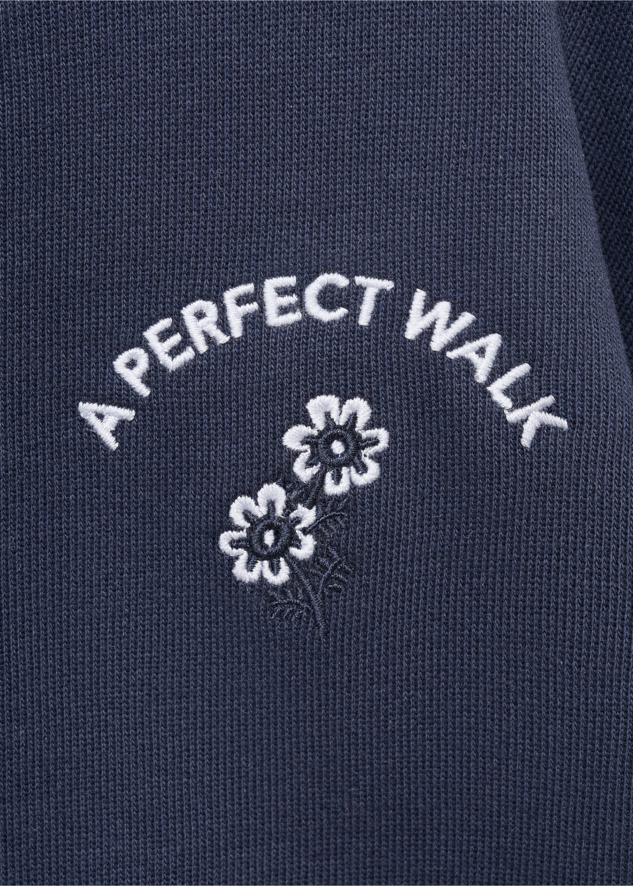Robe effet sweat à fleurs - Détail de l'article 8, Bleu marine foncé. Ref: 17085159-00.
