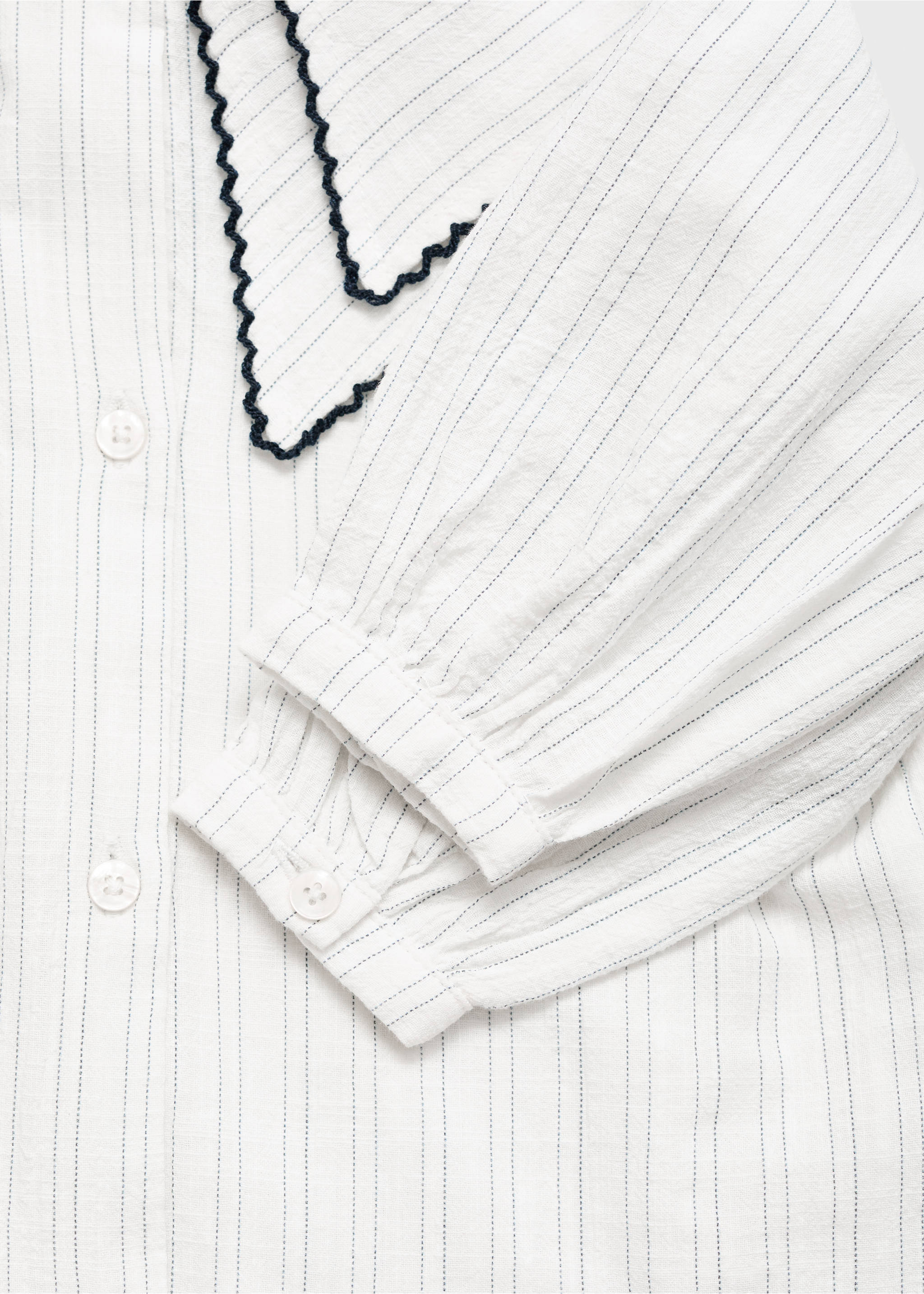 Striped blouse with Peter Pan collar - Details of the article 0, White. Ref: 17085162-00.