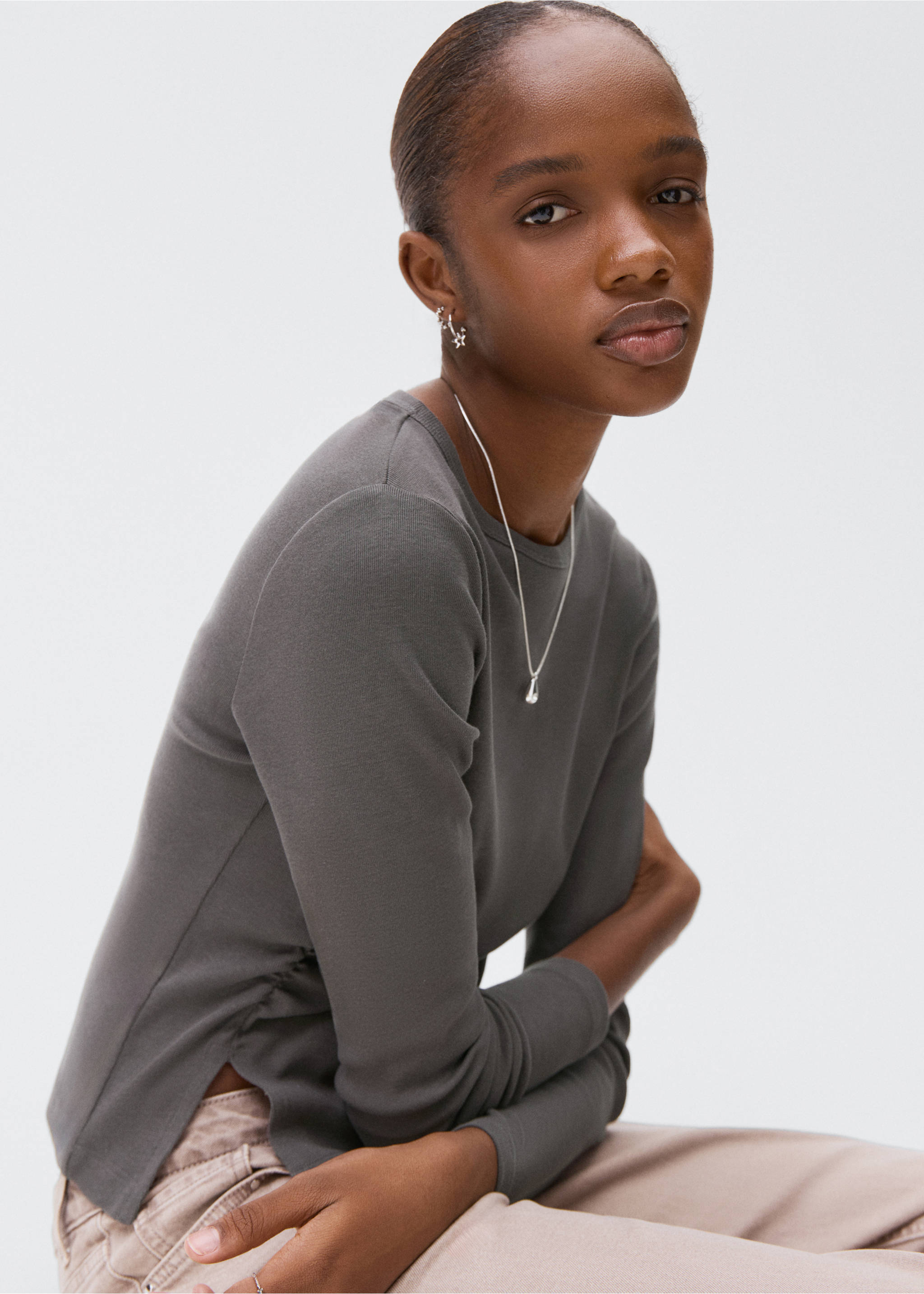 Gathered cotton t-shirt - Details of the article 2, Charcoal. Ref: 17085791-00.