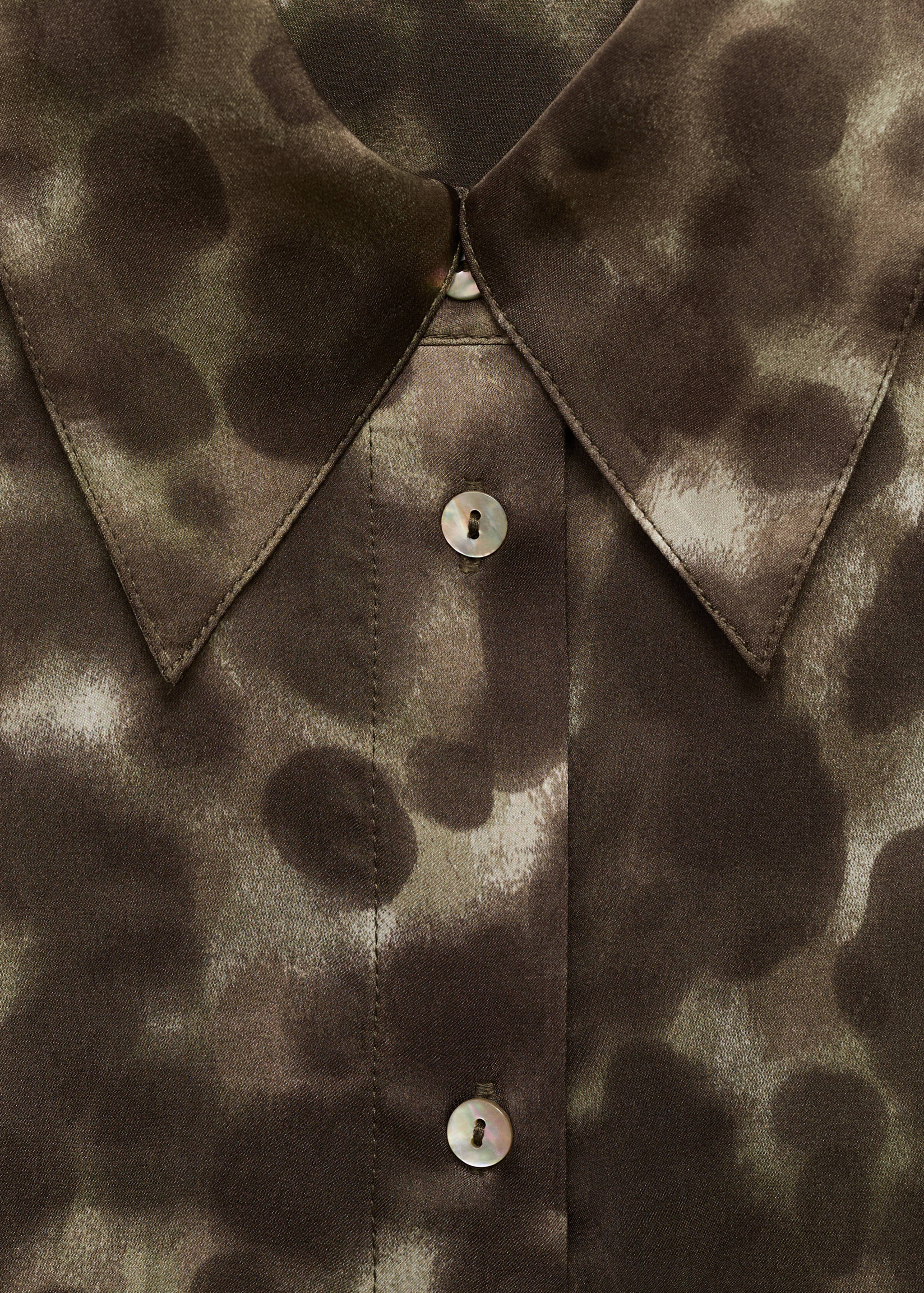 Bedrucktes Hemd in Satin-Optik - Detail des Artikels 8