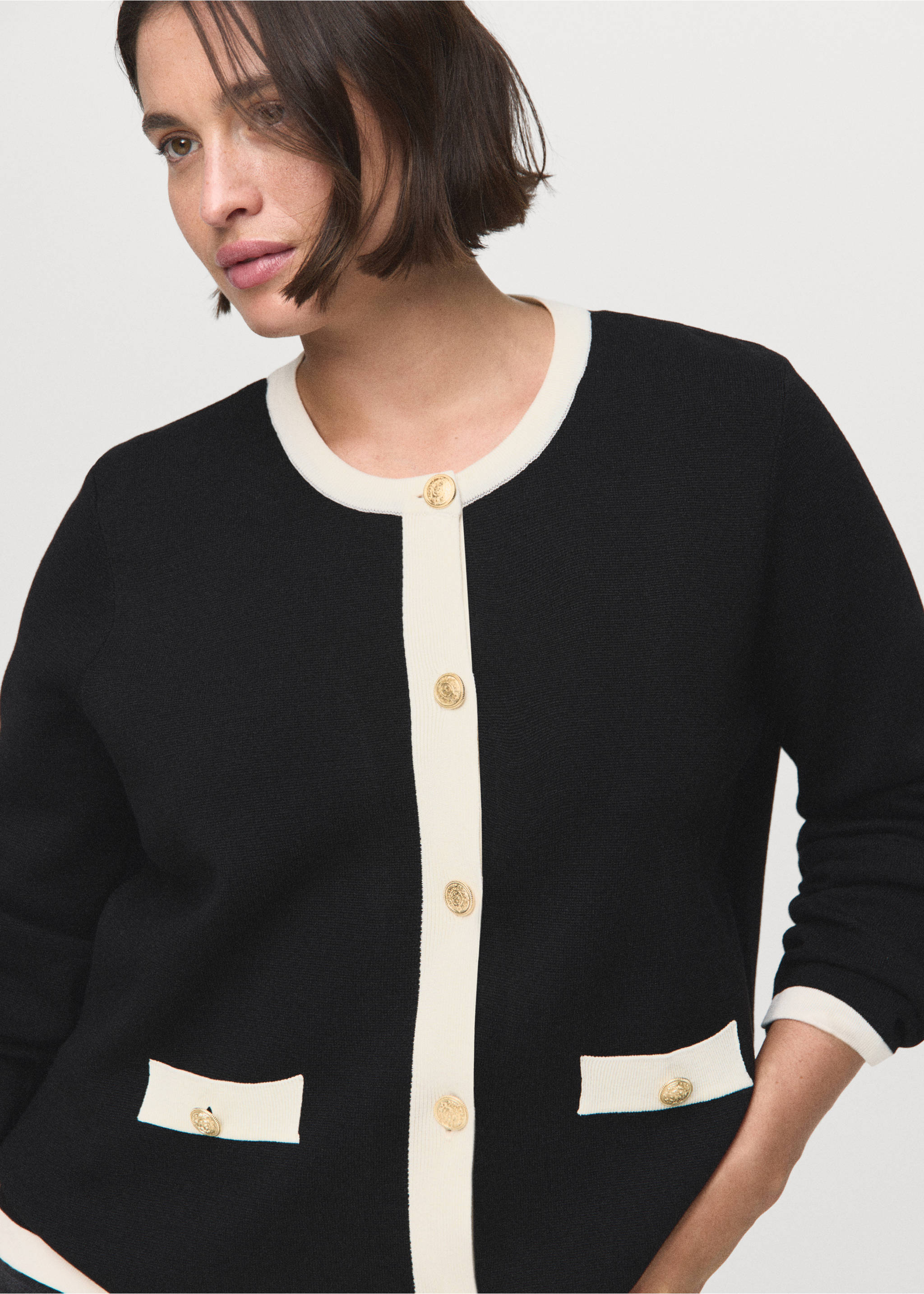 Contrasting ribbed cardigan - Details of the article 5, Black. Ref: 17085821-00.