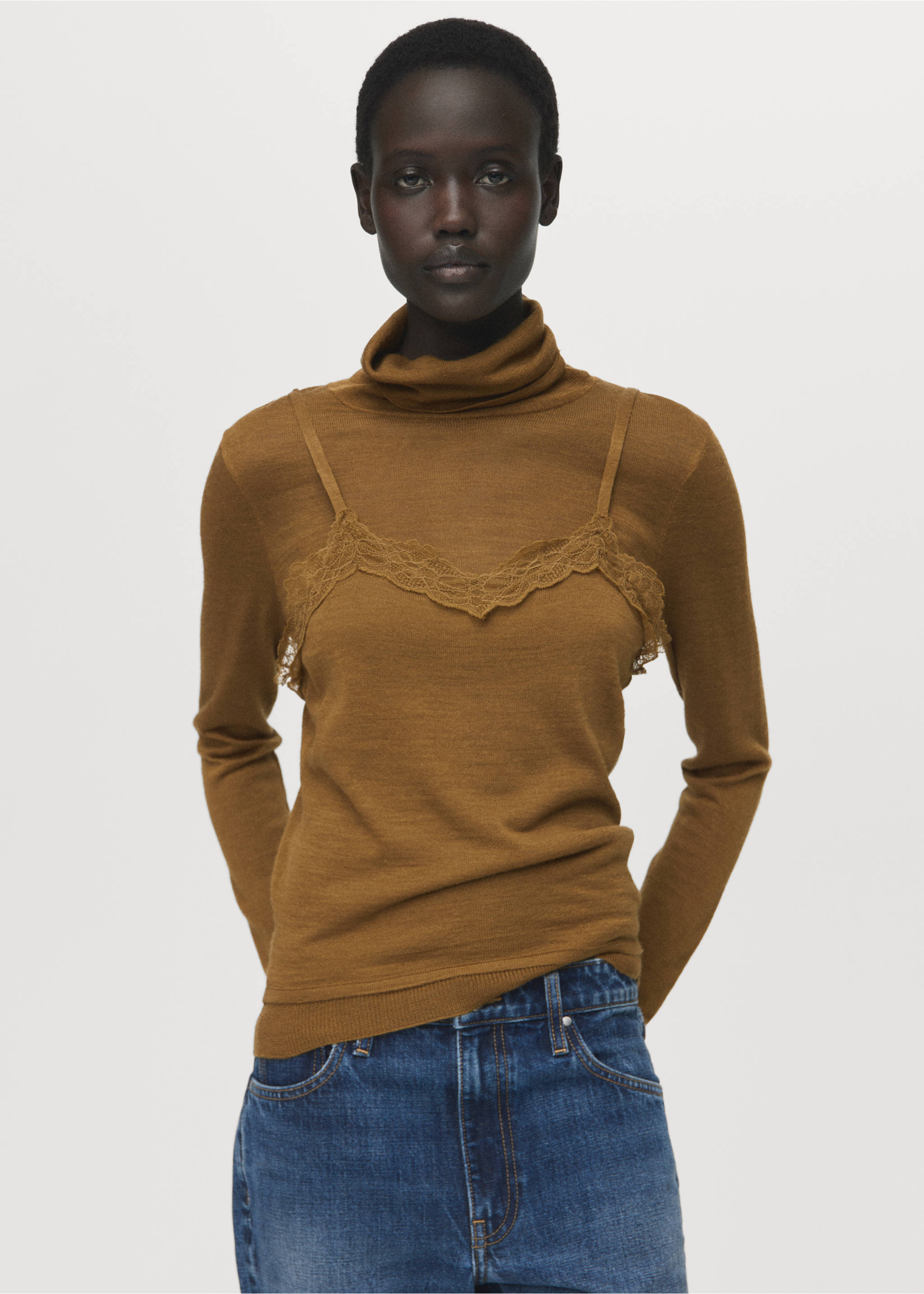 Wool-blend lace top - Medium plane, Ochre. Ref: 17085824-00.