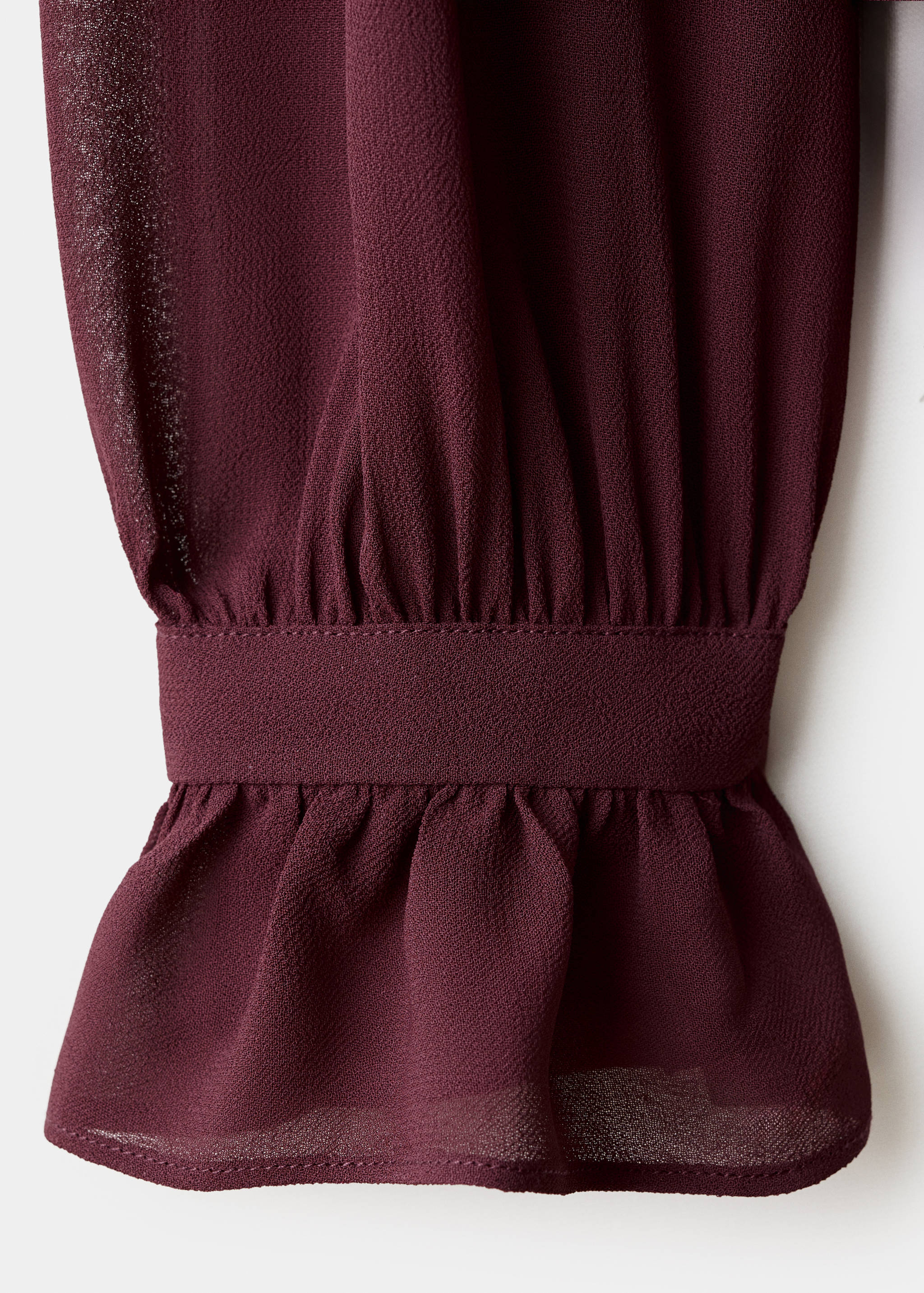 Blus med volanger i foulard-material - Detaljer om artikeln 0