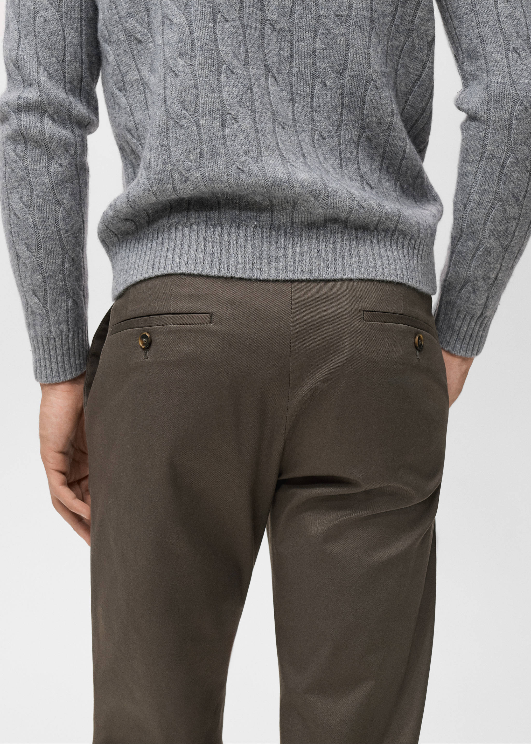 Dublino slim-fit chino trousers - Details of the article 3, Chocolate. Ref: 17085973-00.