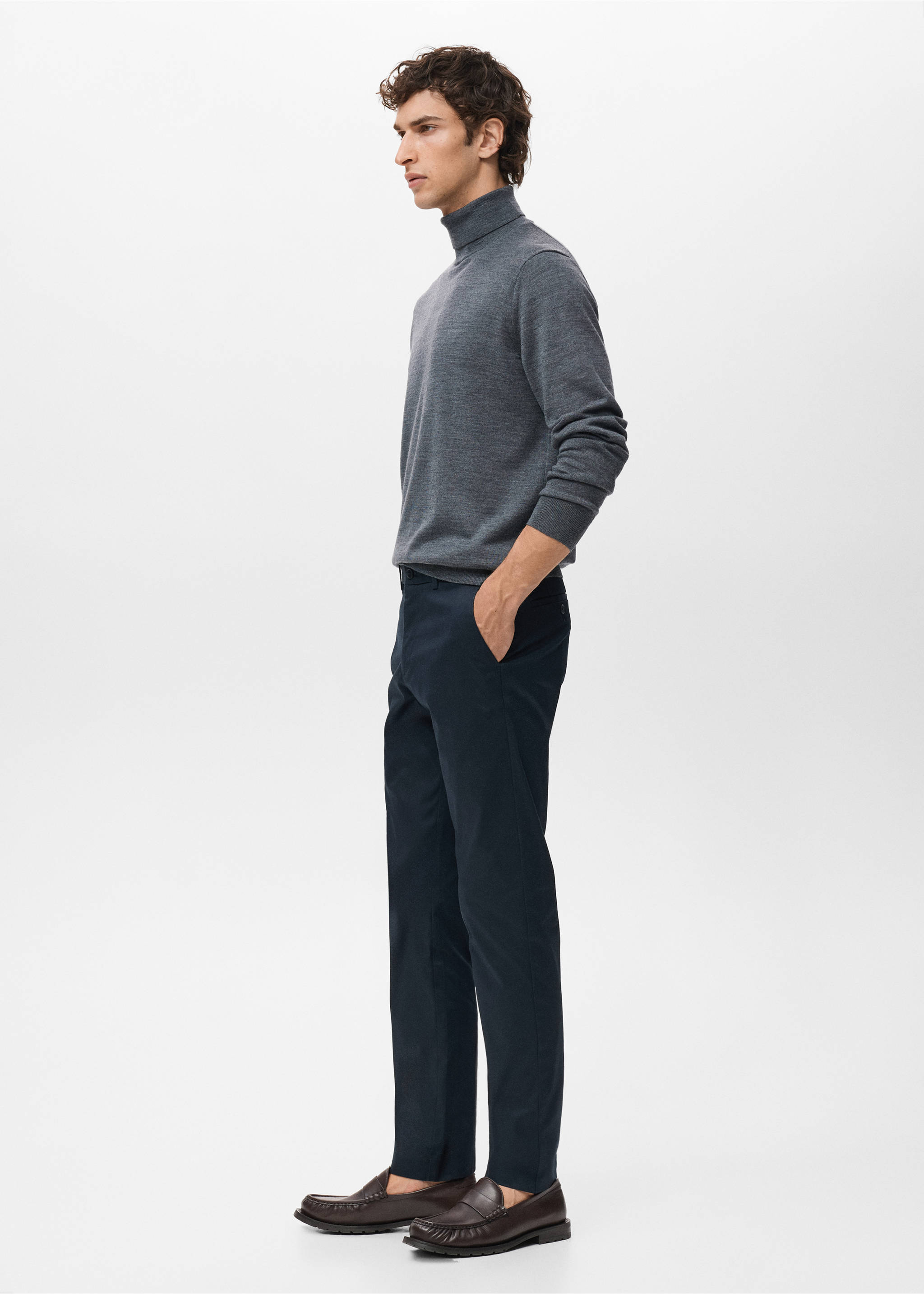 Dublino slim-fit chino trousers - Details of the article 2, Night Blue. Ref: 17085973-00.