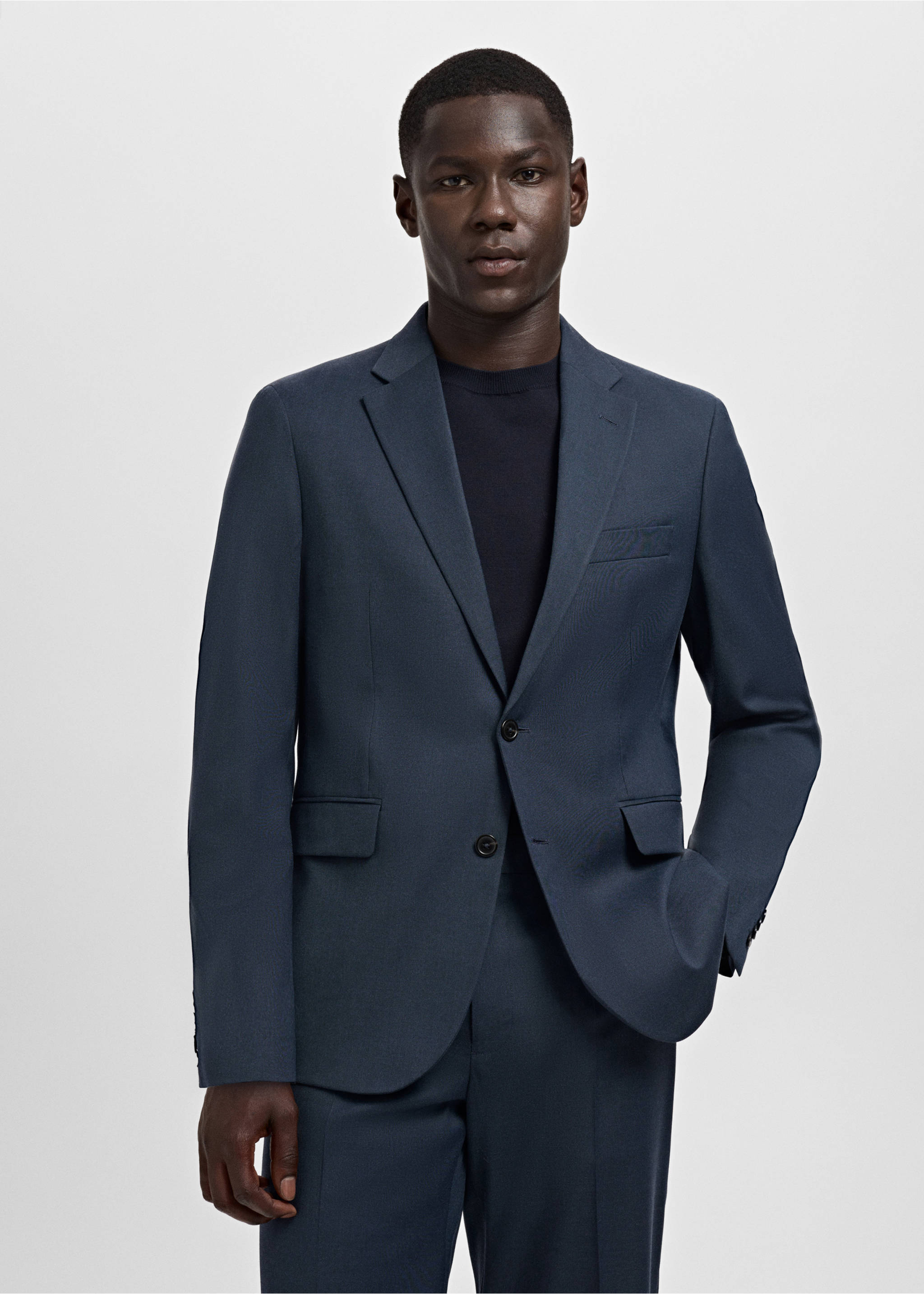 London regular-fit suit jacket - Medium plane, Navy. Ref: 17085997-00.