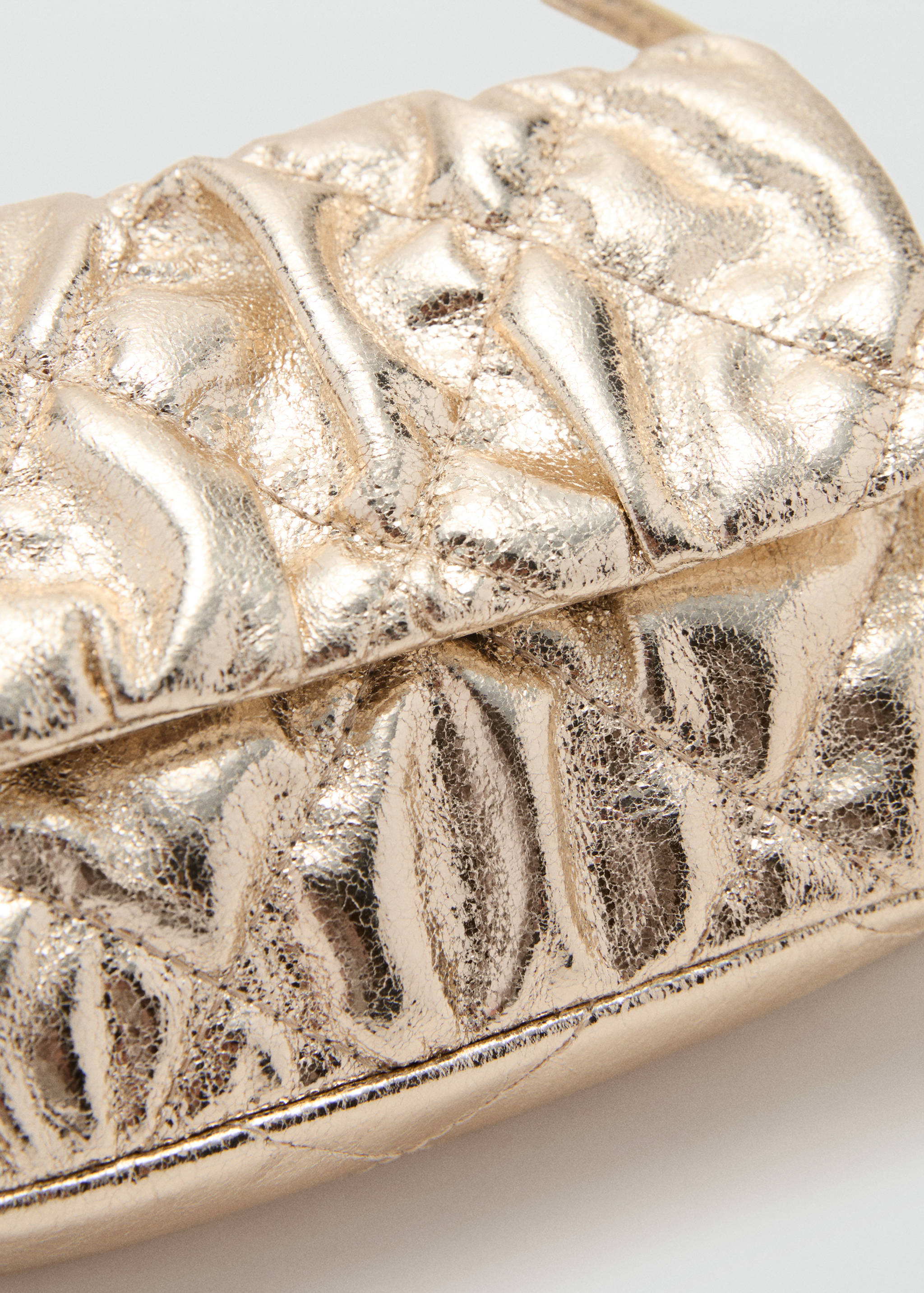 Metallic-effect bag - Details of the article 3