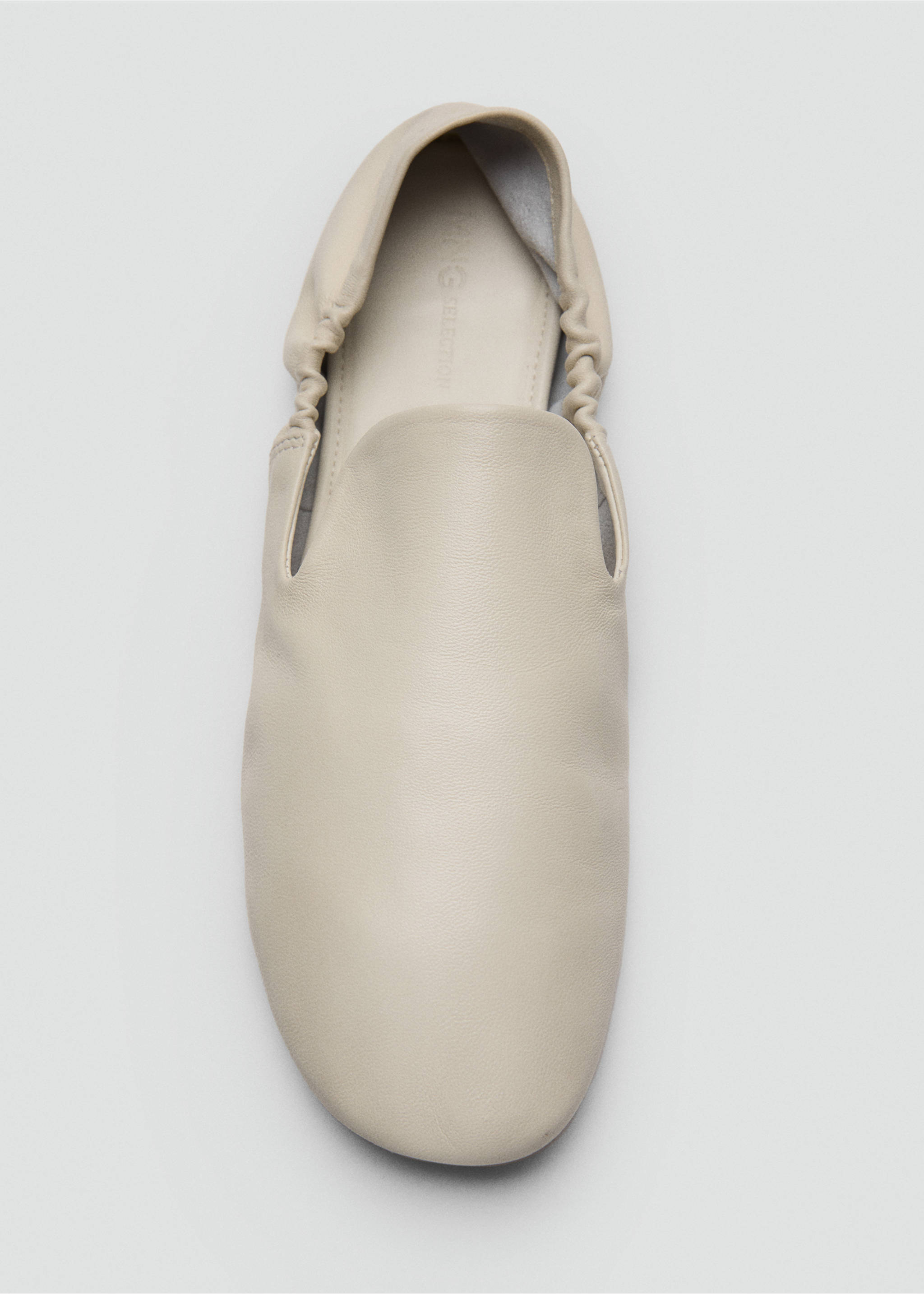Gathered leather shoes - Details of the article 2, Ecru. Ref: 17086354-00.