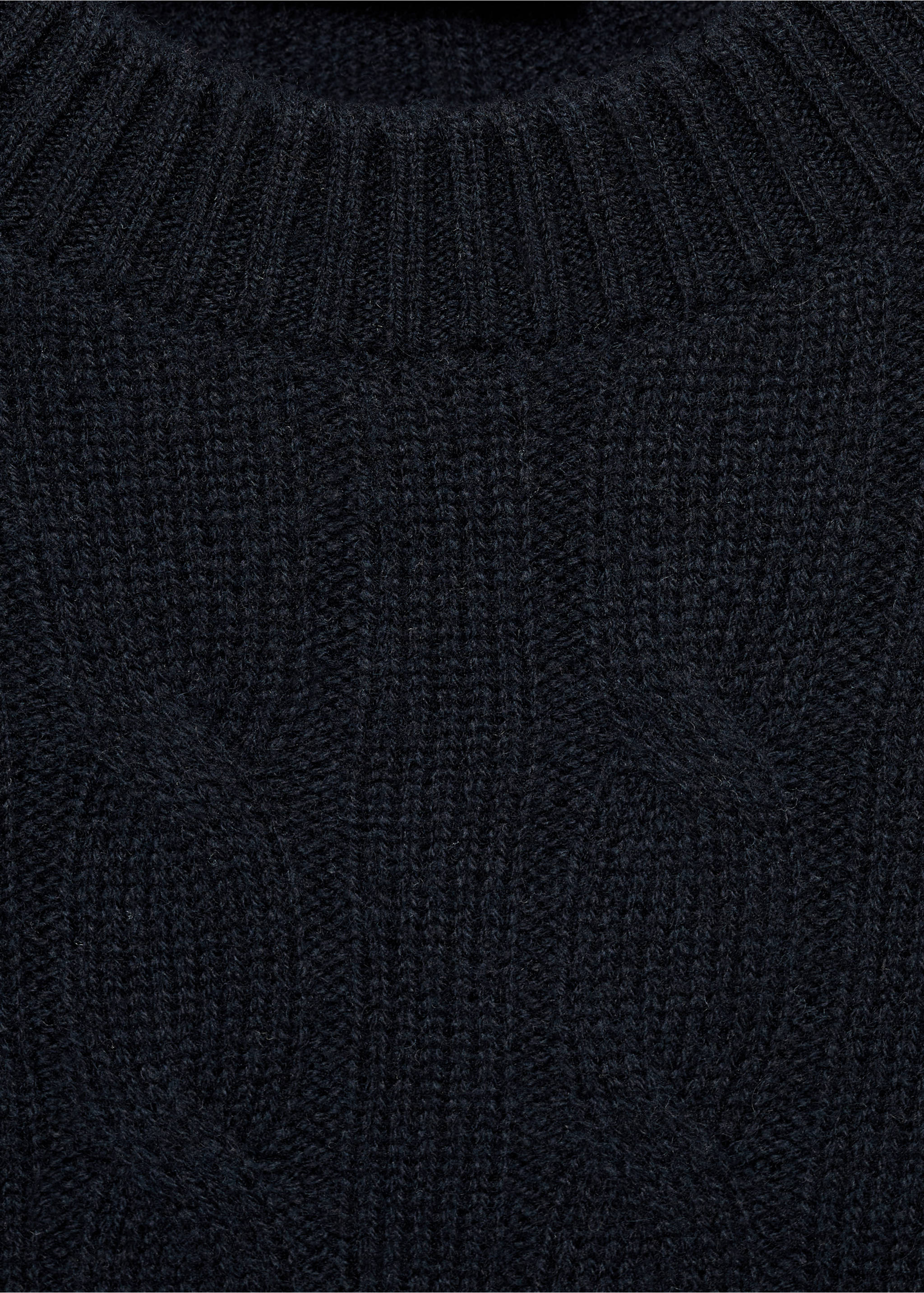 100% wool braided sweater - Details of the article 8, Navy. Ref: 17086721-00.