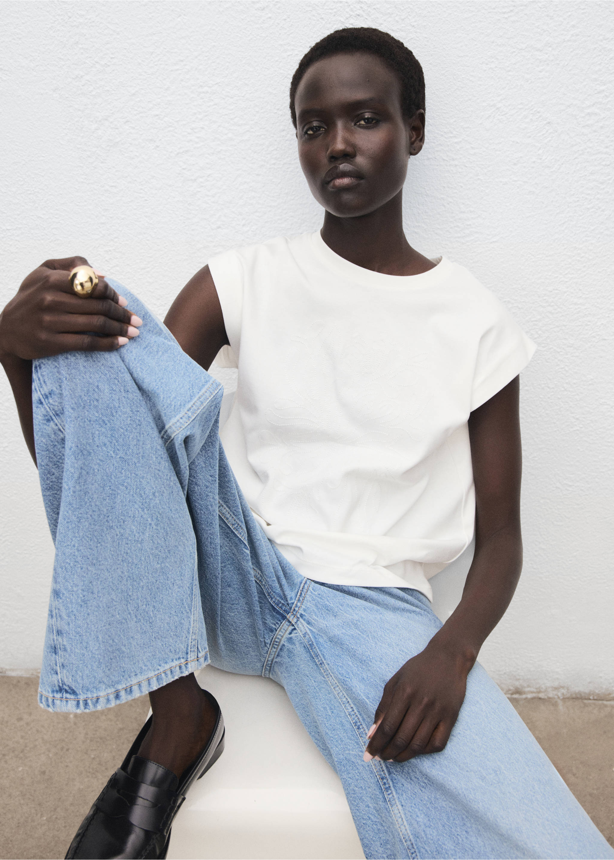 Cotton sleeveless t-shirt - Details of the article 2, White. Ref: 17086737-00.