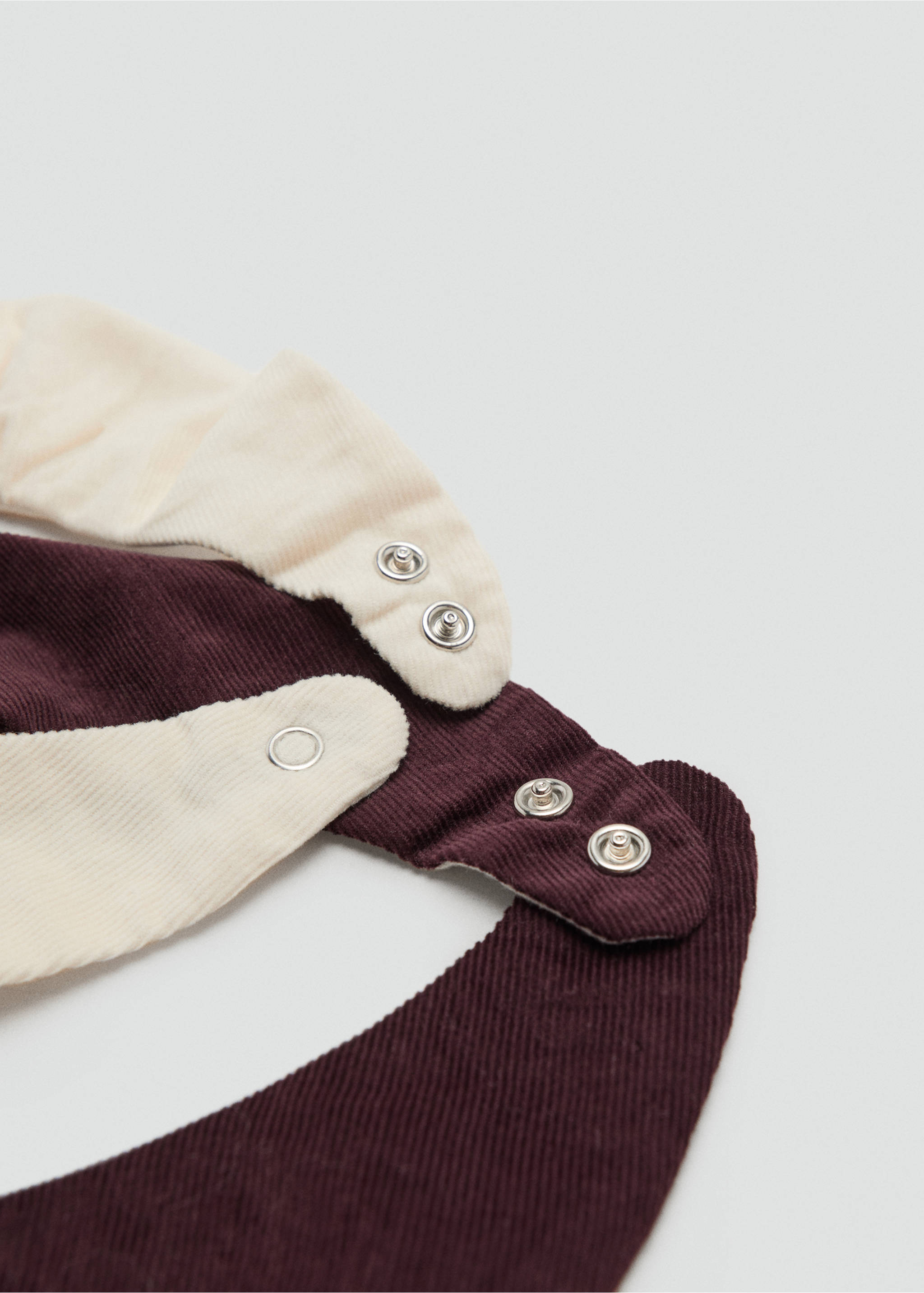 Pack of 2 corduroy bibs - Details of the article 1, Burgundy. Ref: 17086743-00.