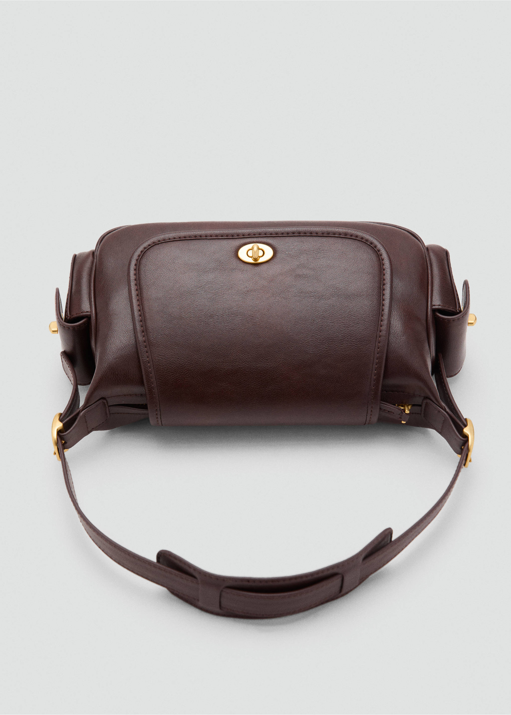 Shoulder bag with pockets - Details of the article 3, Chocolate. Ref: 17087137-00.