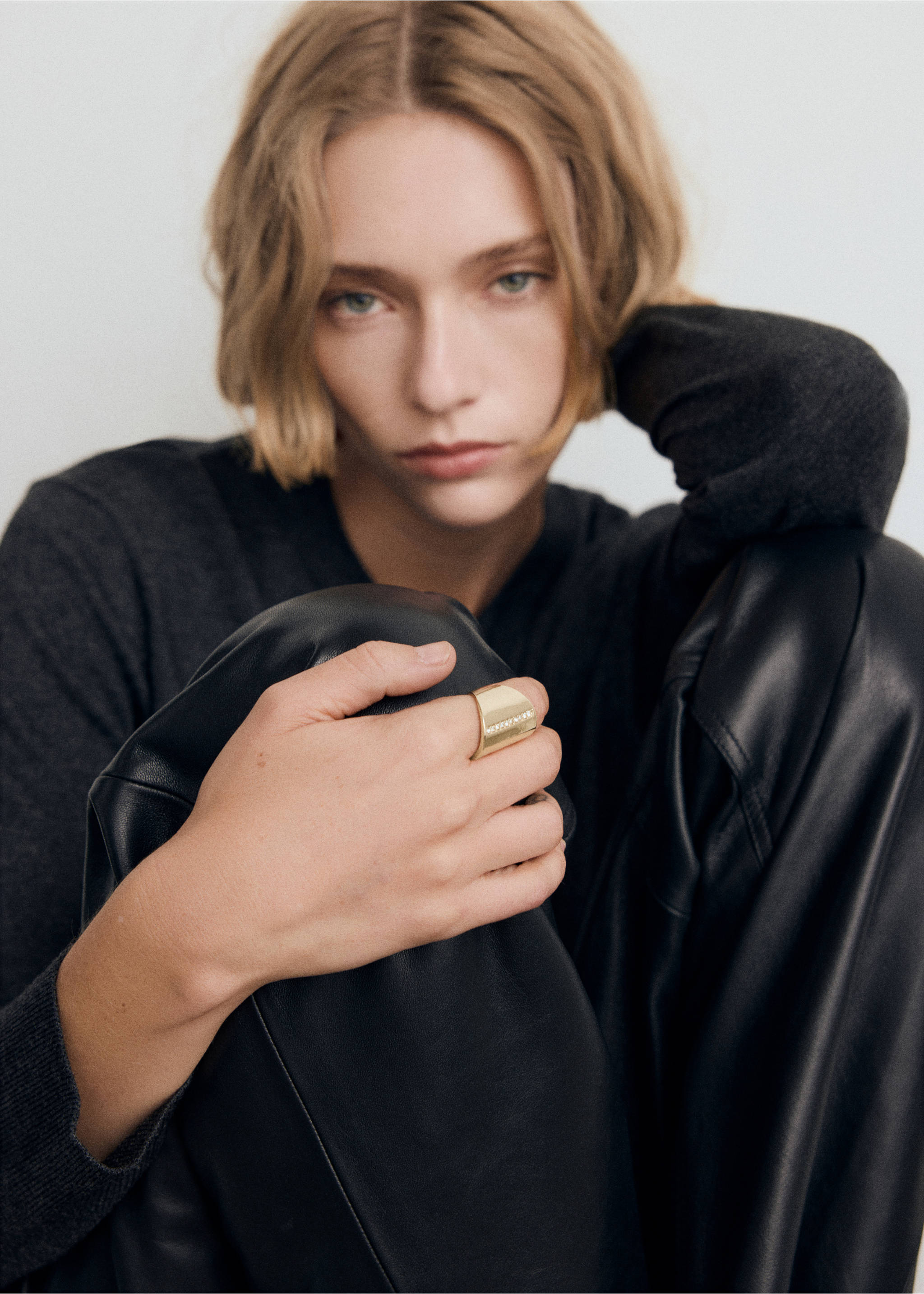 Crystal ring - General plane, Gold. Ref: 17087794-00.