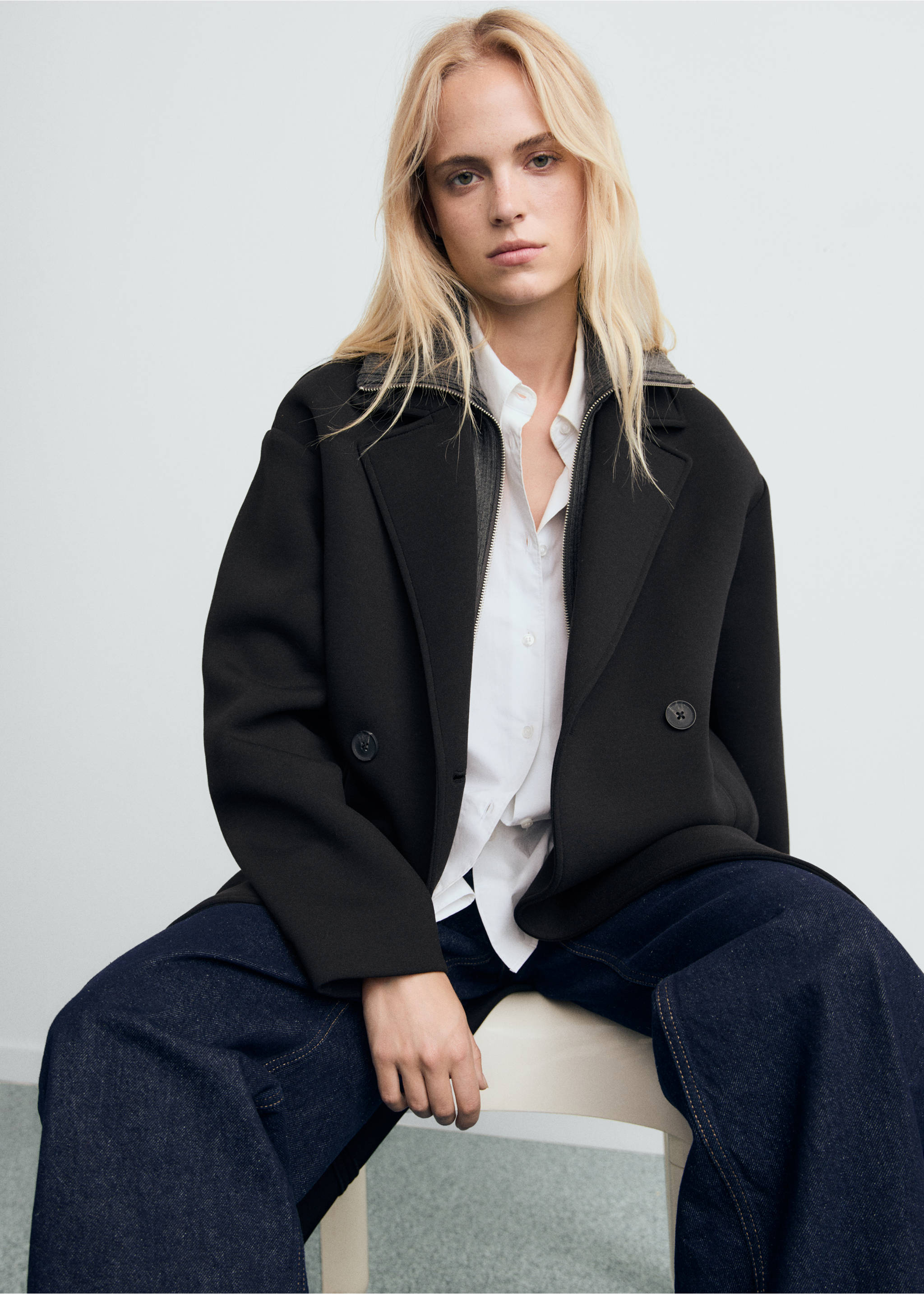 Black double-breasted coat with lapels and a grey zip-up inner collar, Black. Ref: 17087801-00.